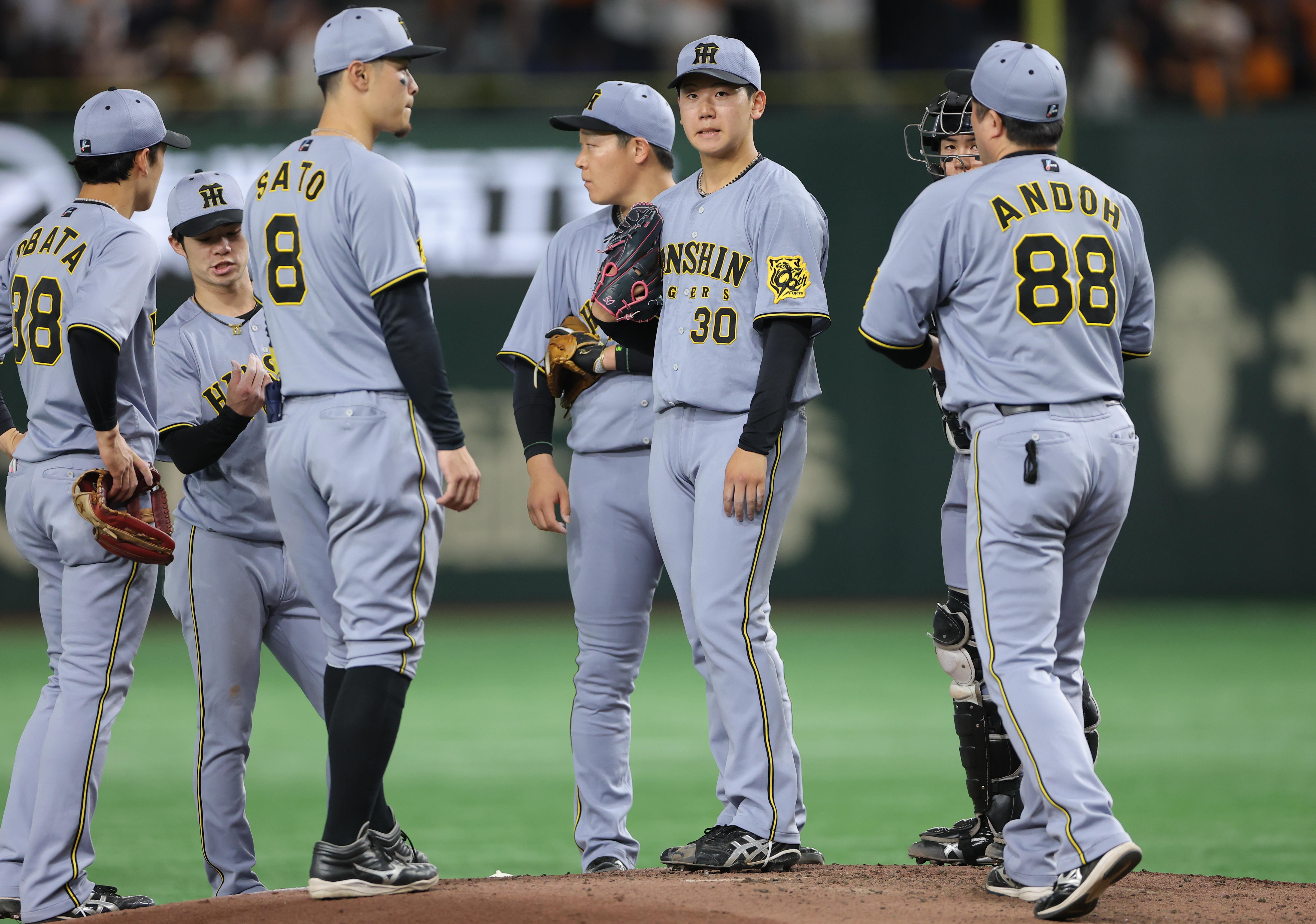 ハマスタホーム連勝新記録12連勝球団新記録試合球他13.14連勝試合球3球