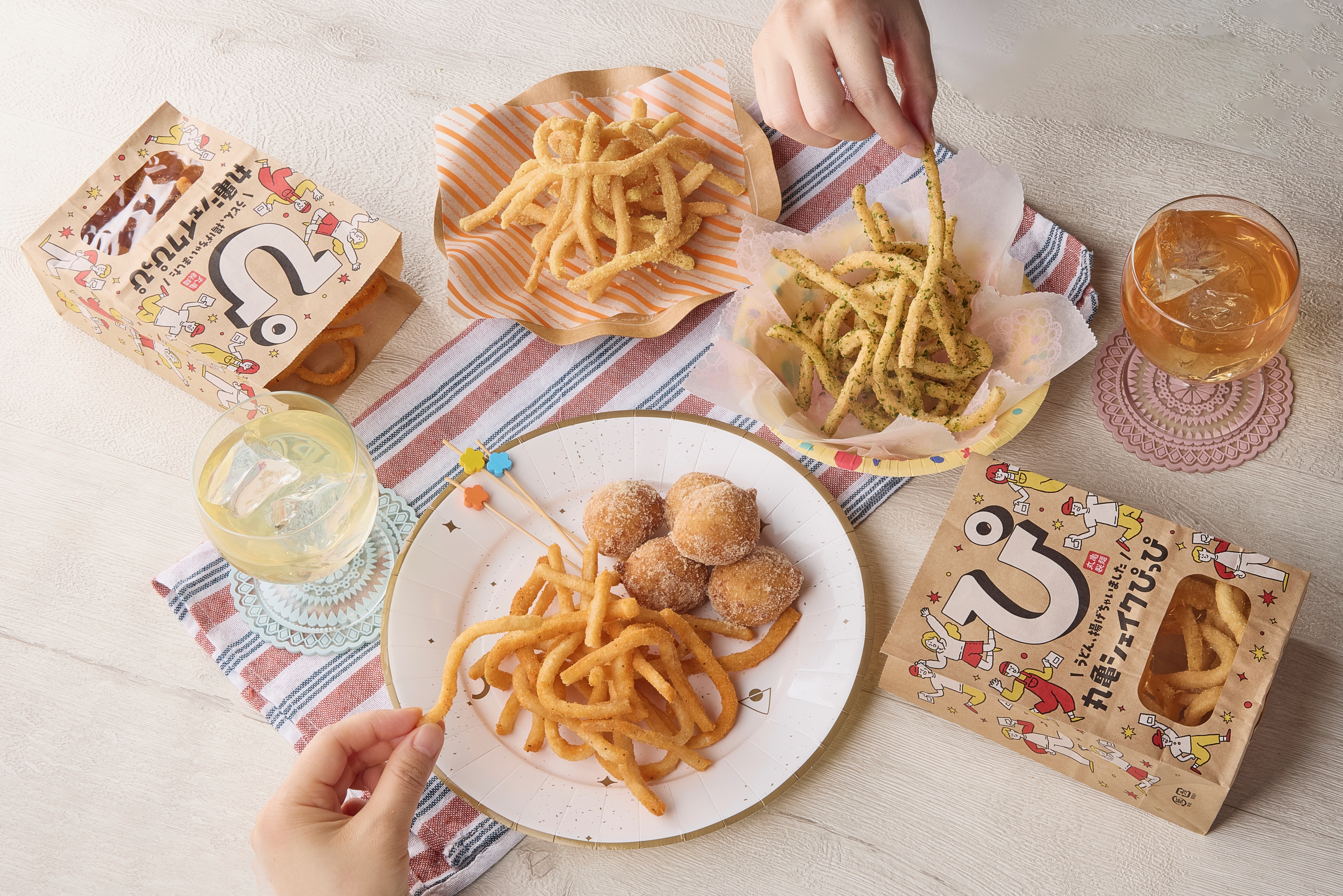 れんじゃー 新品・未使用 Break the KAT-TUNバッグ ちび亀 おいしいうどんをなぜ揚げた？！ 話題の丸亀製麺のうどんスナック