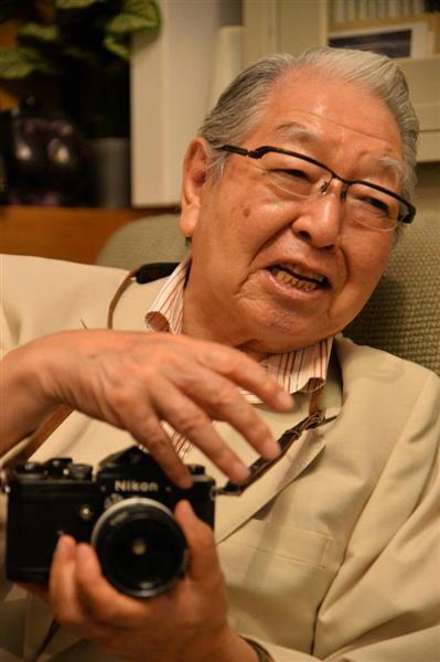 自作再訪】細江英公さん「薔薇刑」 三島由紀夫をホースでぐるぐる巻き