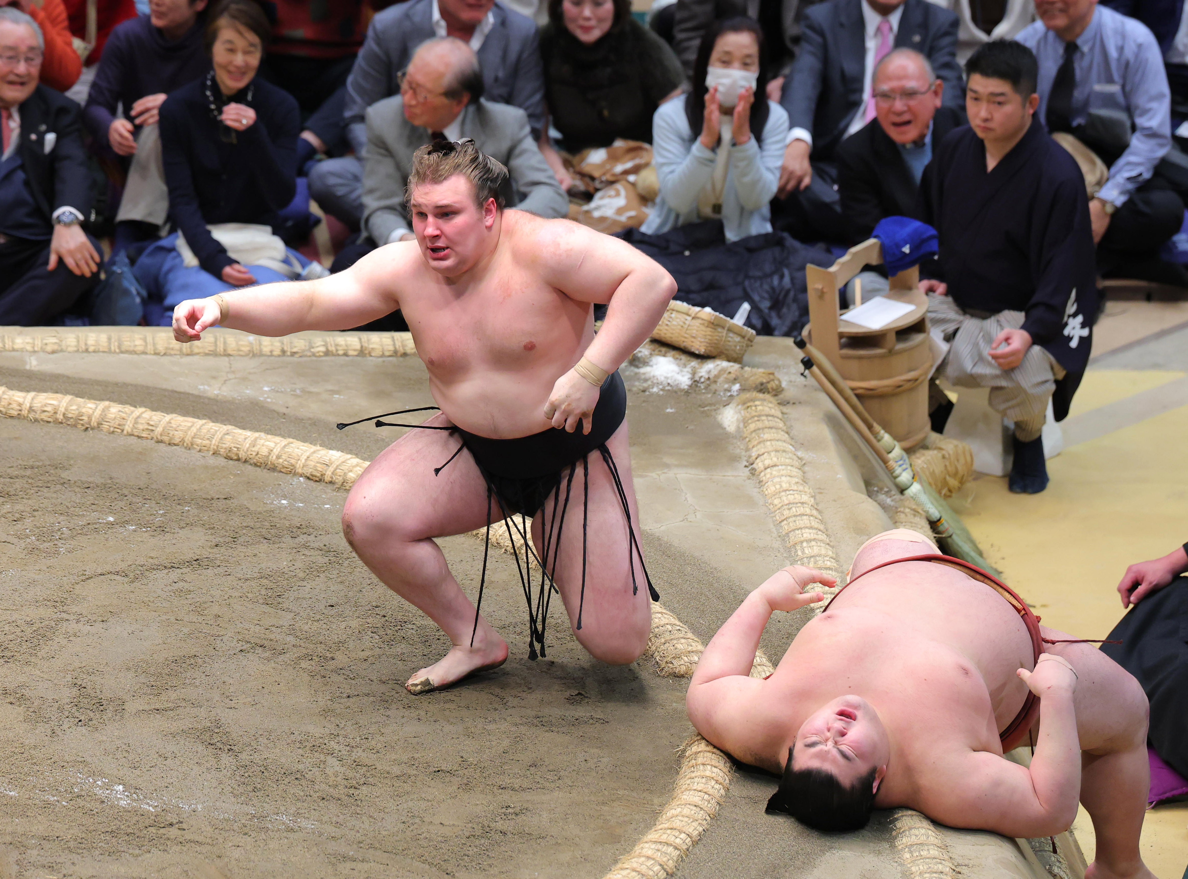 安青錦、2場所連続2度目＆20年ぶり新大関V「ちょっと緊張もあった