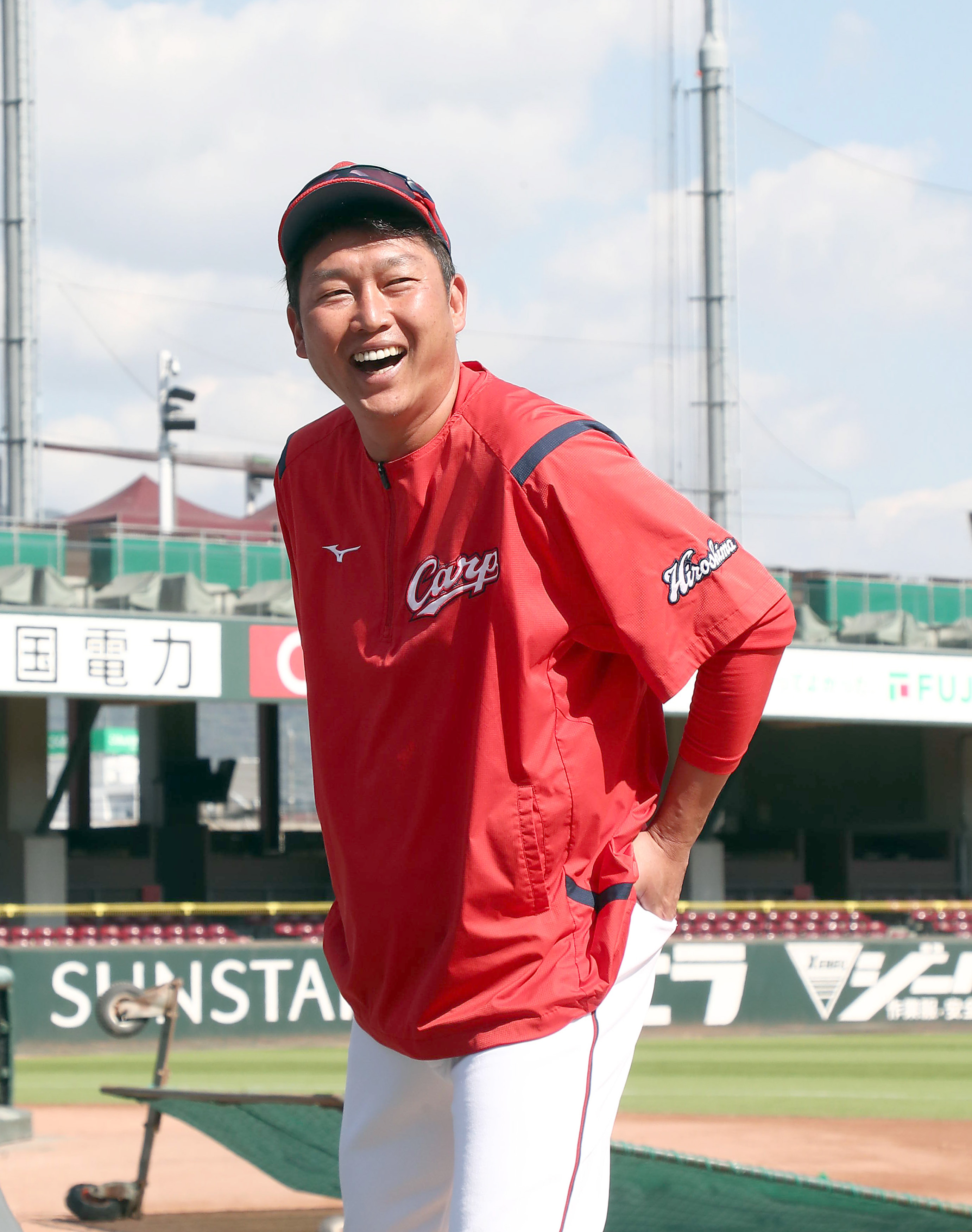 広島・新井貴浩監督、１８日開幕ＣＳファイナルへ「むちゃくちゃやってやろうかな」　阪神・岡田彰布監督の先制パンチは「いいジャブ」「ごちそうさまでした」