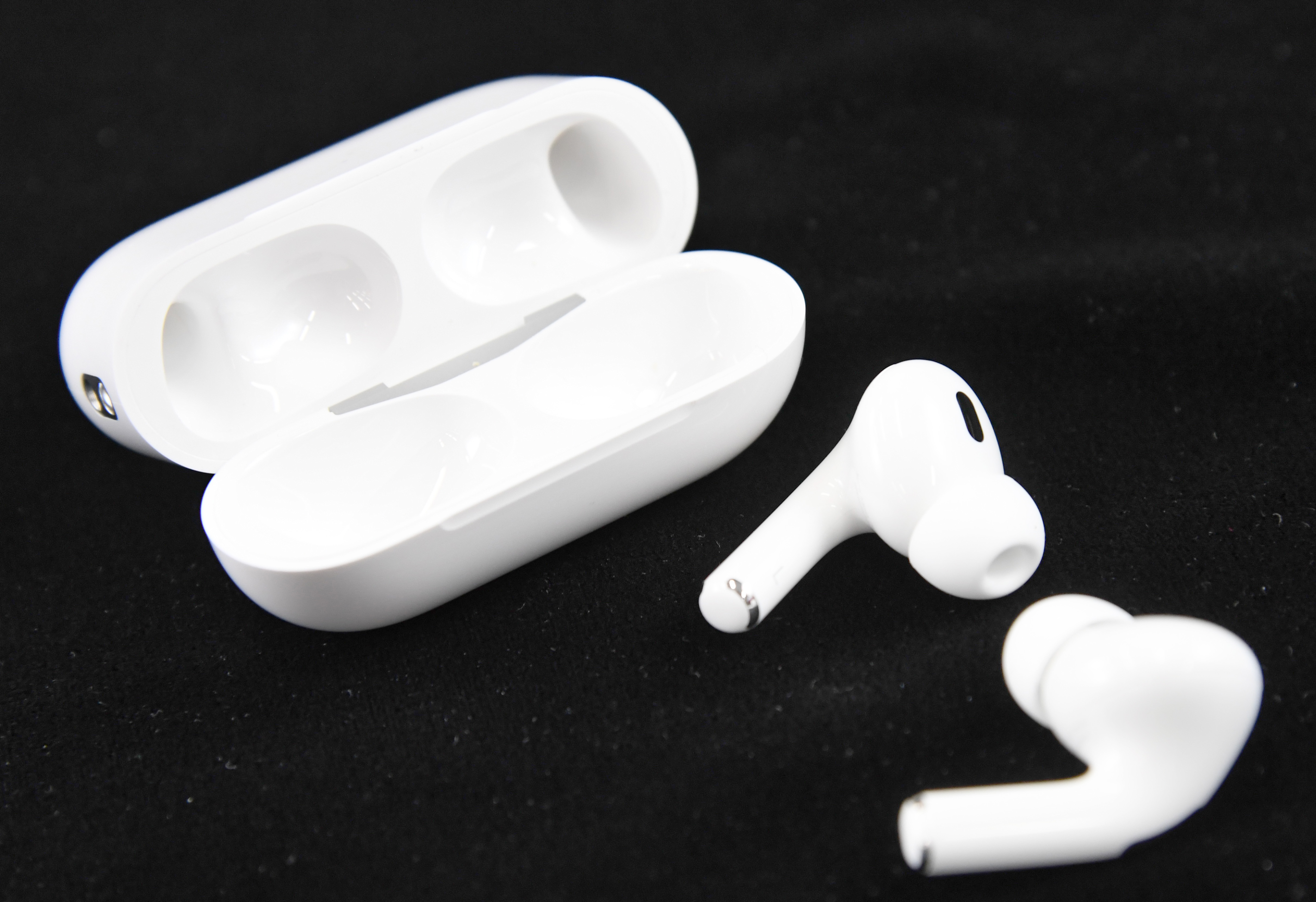 Apple - AirPods Pro 両耳(お取引先決まりました) S__4014082.jpg