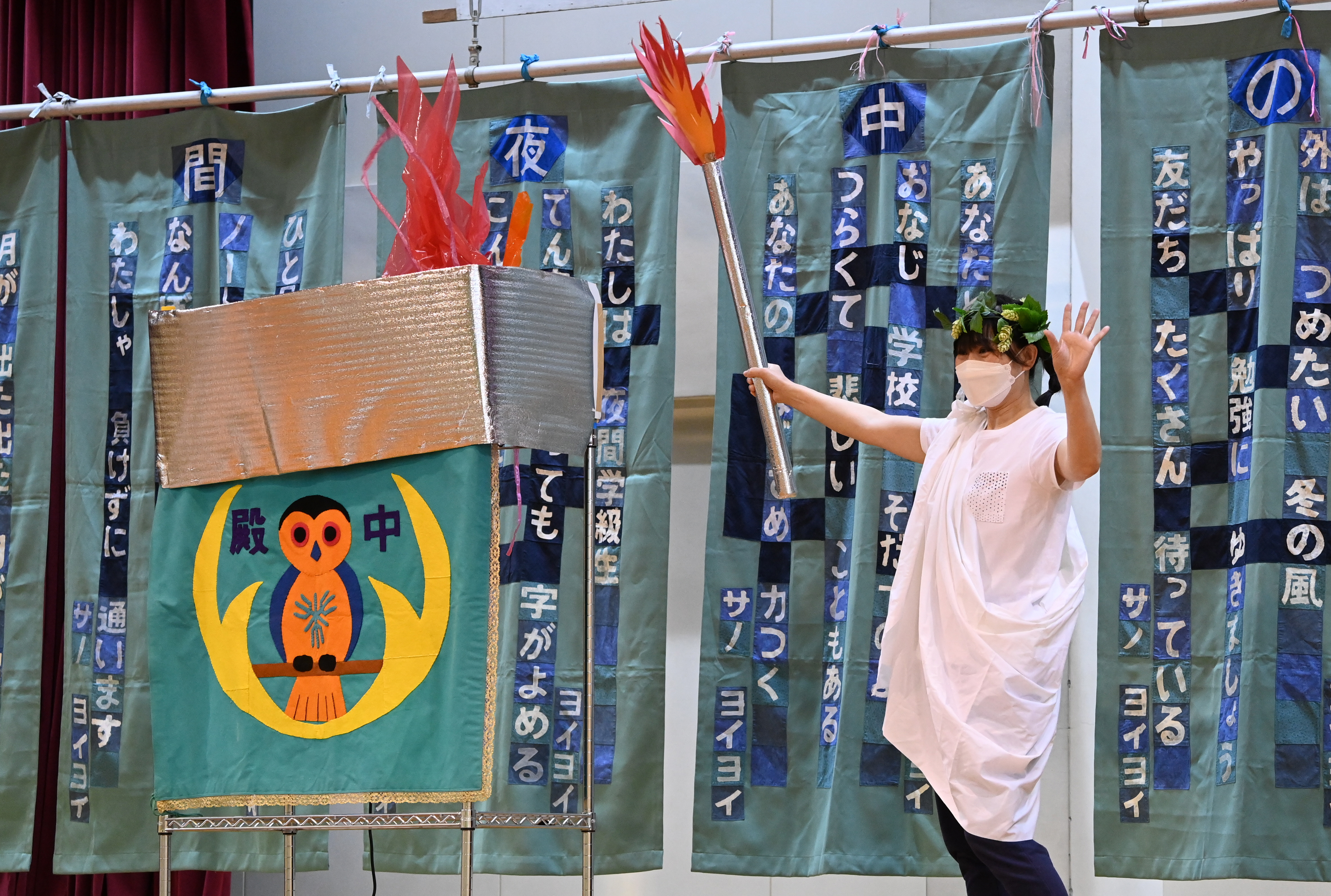 年の差６６歳の 親友 登下校も一緒に 堺市立殿馬場中学校夜間学級 産経ニュース