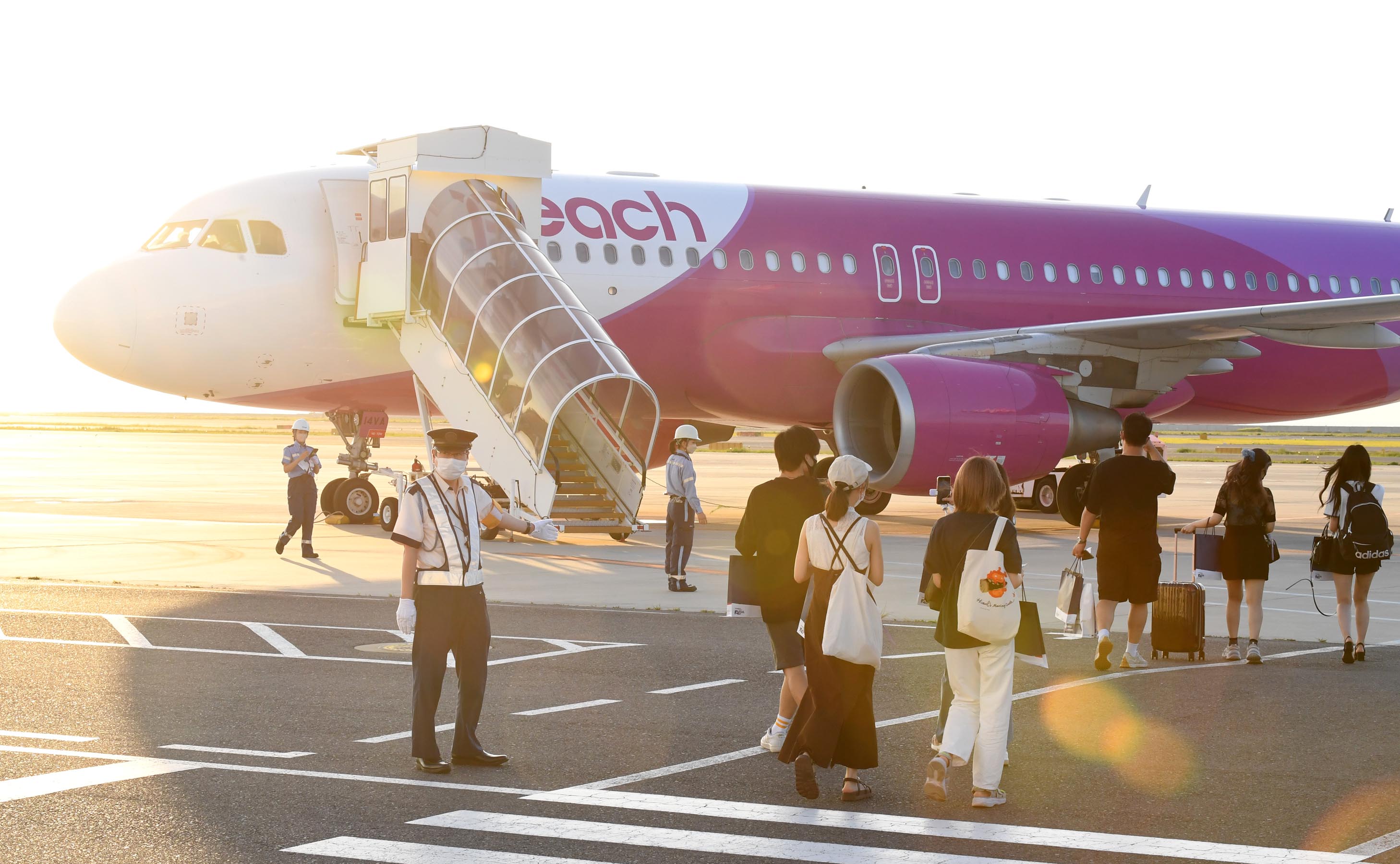 ピーチ10年】（上）低運賃と安全両立 模索続けた国内初LCCの姿