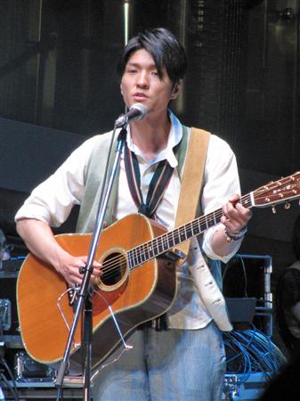 森山直太朗 直筆メッセージで結婚を報告 まろやかでコクのある家庭を築けるよう サンスポ