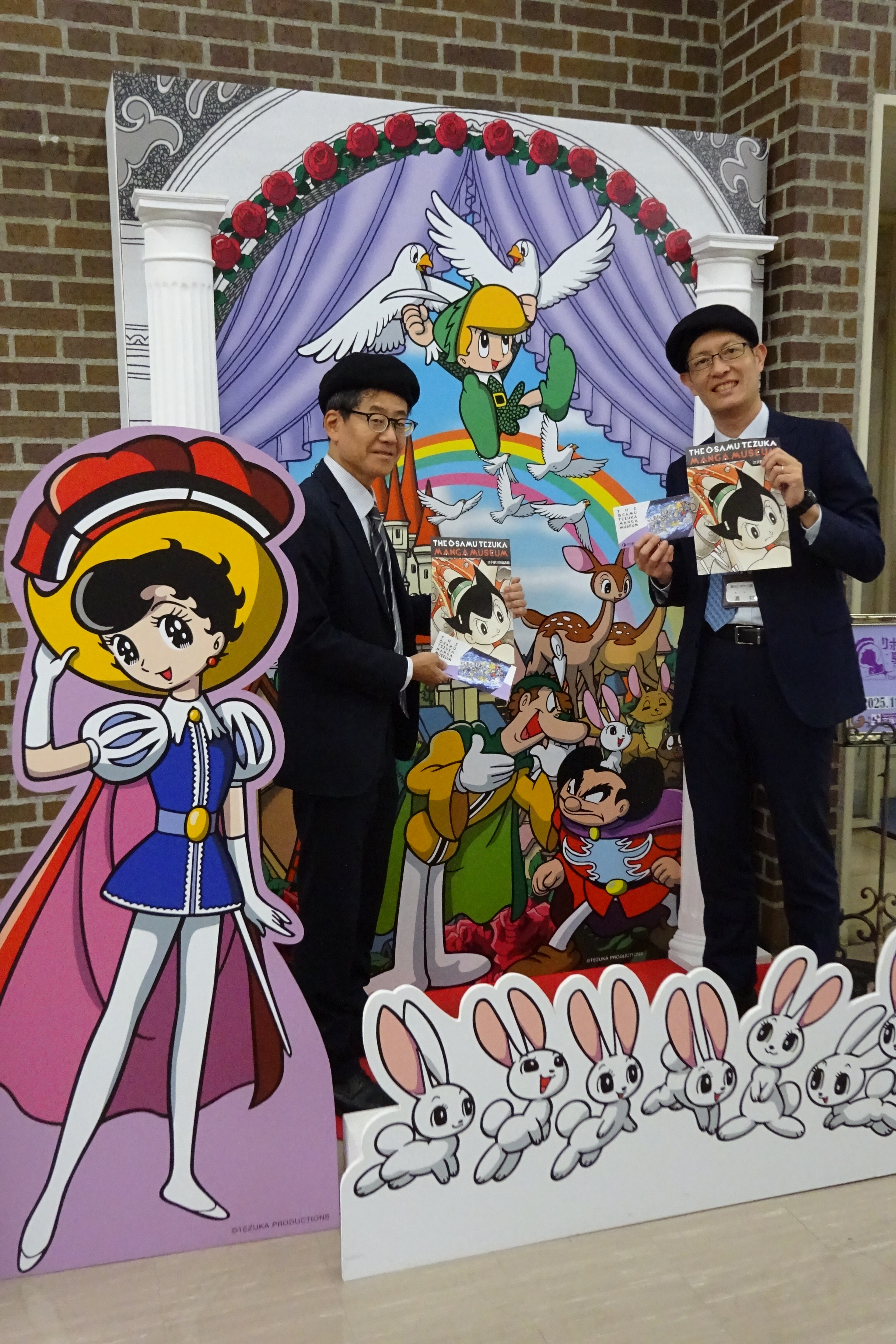 漫画の「聖地巡礼」突破口に観光客をゲット 全国の自治体で広がる