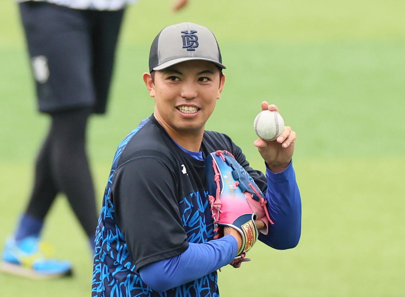 DeNA 東克樹選手使用アンダーシャツ DeNA 東克樹選手使用アンダーシャツ DeNA 東克樹選手使用アンダー