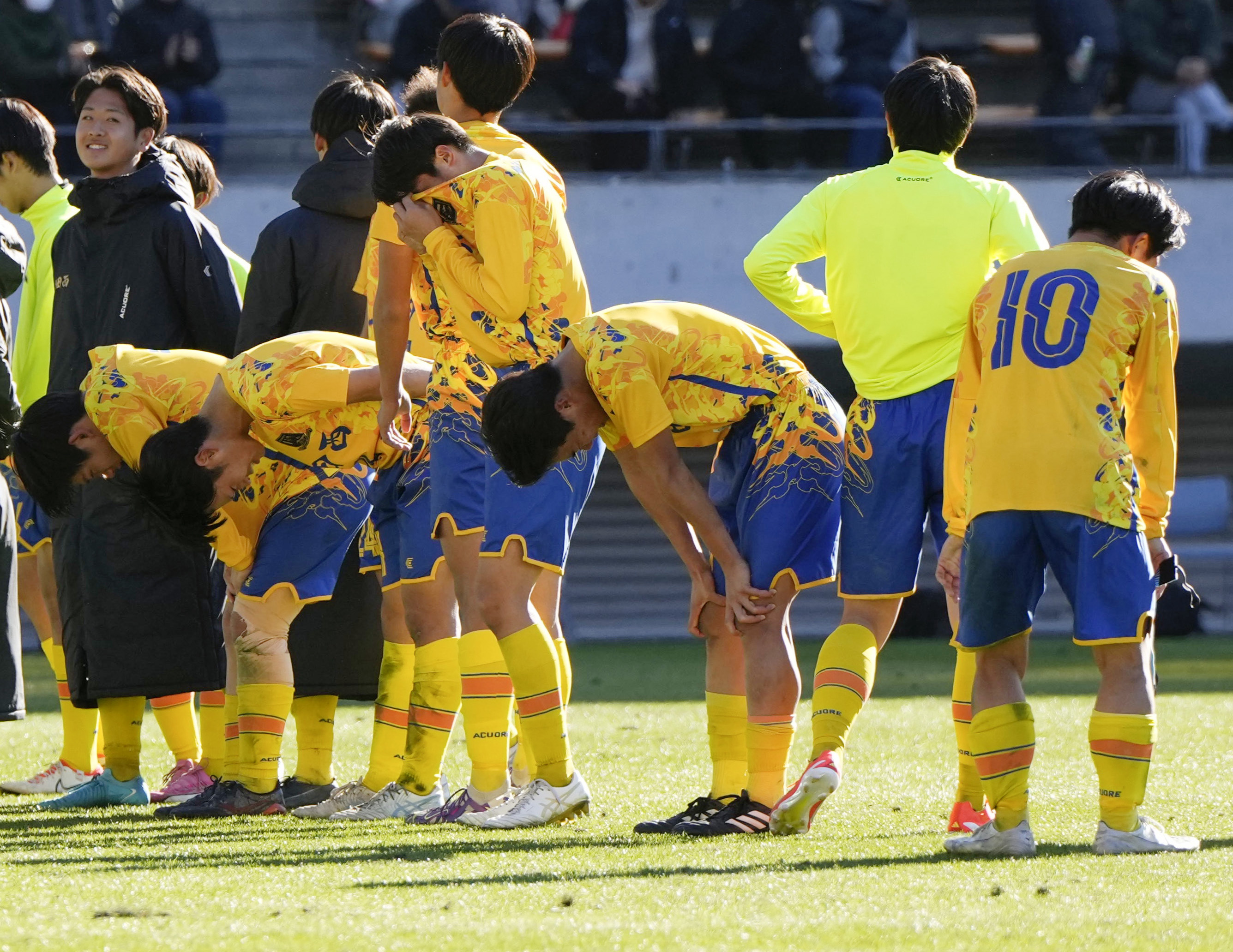高校サッカー】上田西、堅守崩れる 白尾監督「雰囲気にのまれてしまっ
