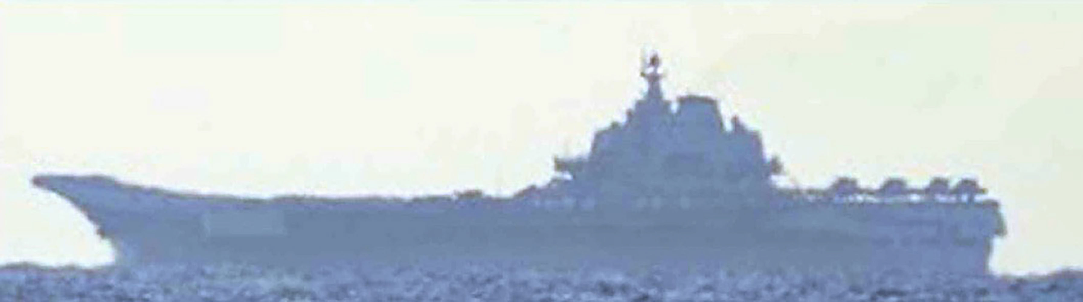 中国軍機が自衛隊機にレーダー照射 沖縄本島南東の公海上空 小泉防衛相