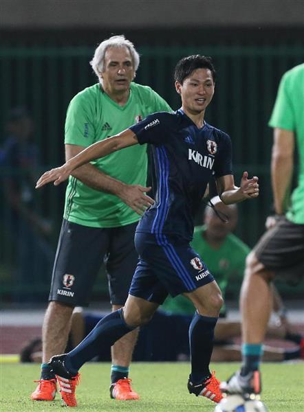 サッカー日本代表 １７日夜 カンボジア戦 年内最後の一戦で メンバー変更 示唆するハリル監督 産経ニュース