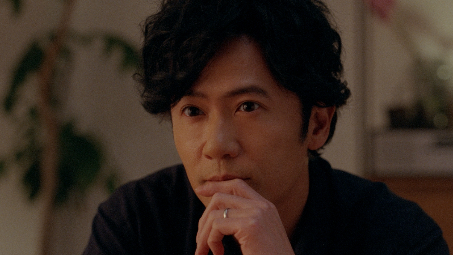 稲垣吾郎「ベートーヴェンを聴きながら皆既月食」 CM撮影現場 稲垣吾郎「ベートーヴェンを聴きながら皆既月食」 CM撮影現場