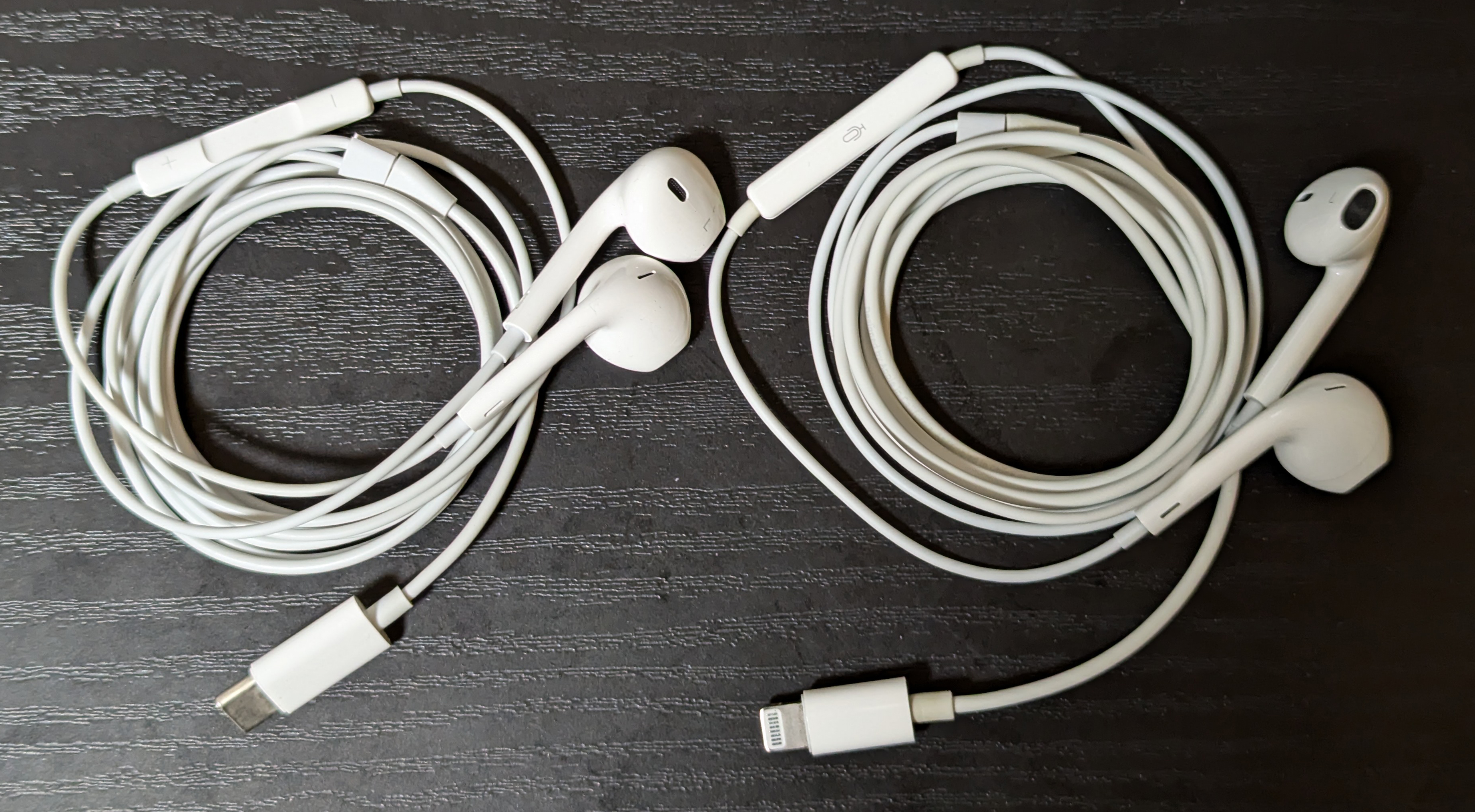 iPhoneイヤホン ヨドバシ.com - アップル Apple EarPods with Lightning Connector