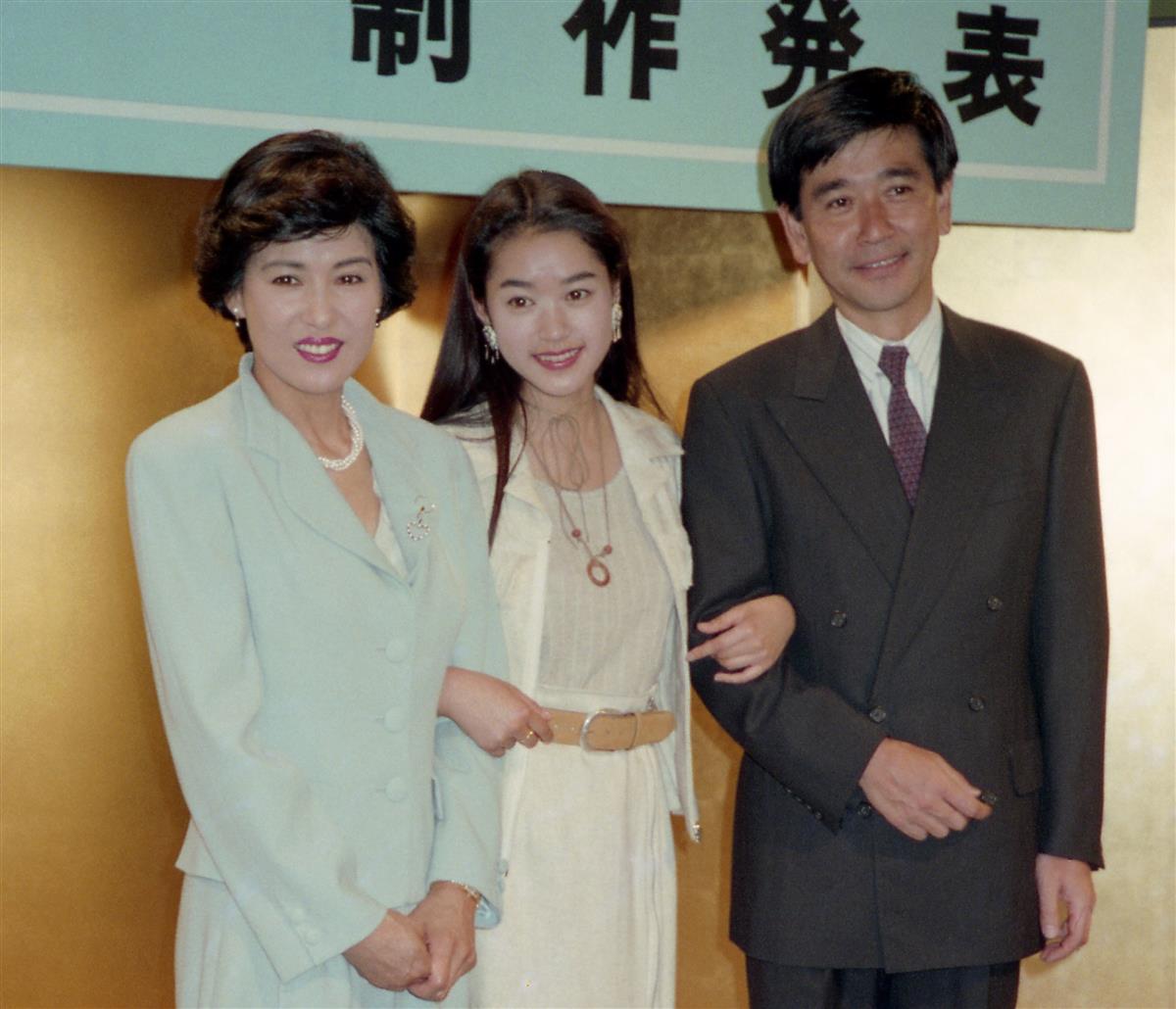 十朱幸代 家族