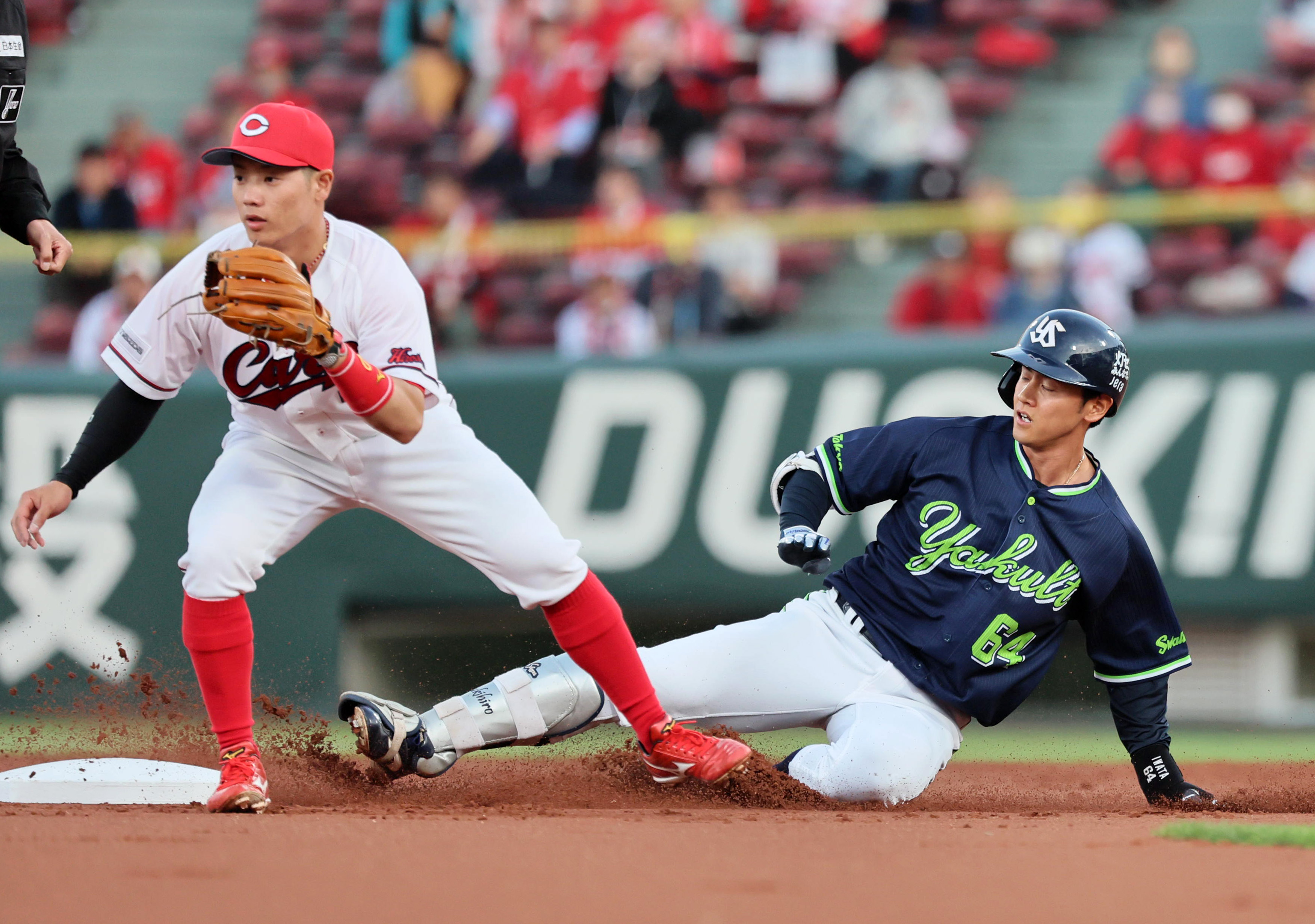 プロ野球みどころ】ヤクルト・岩田幸宏、両リーグ最多の9盗塁 燕で4月