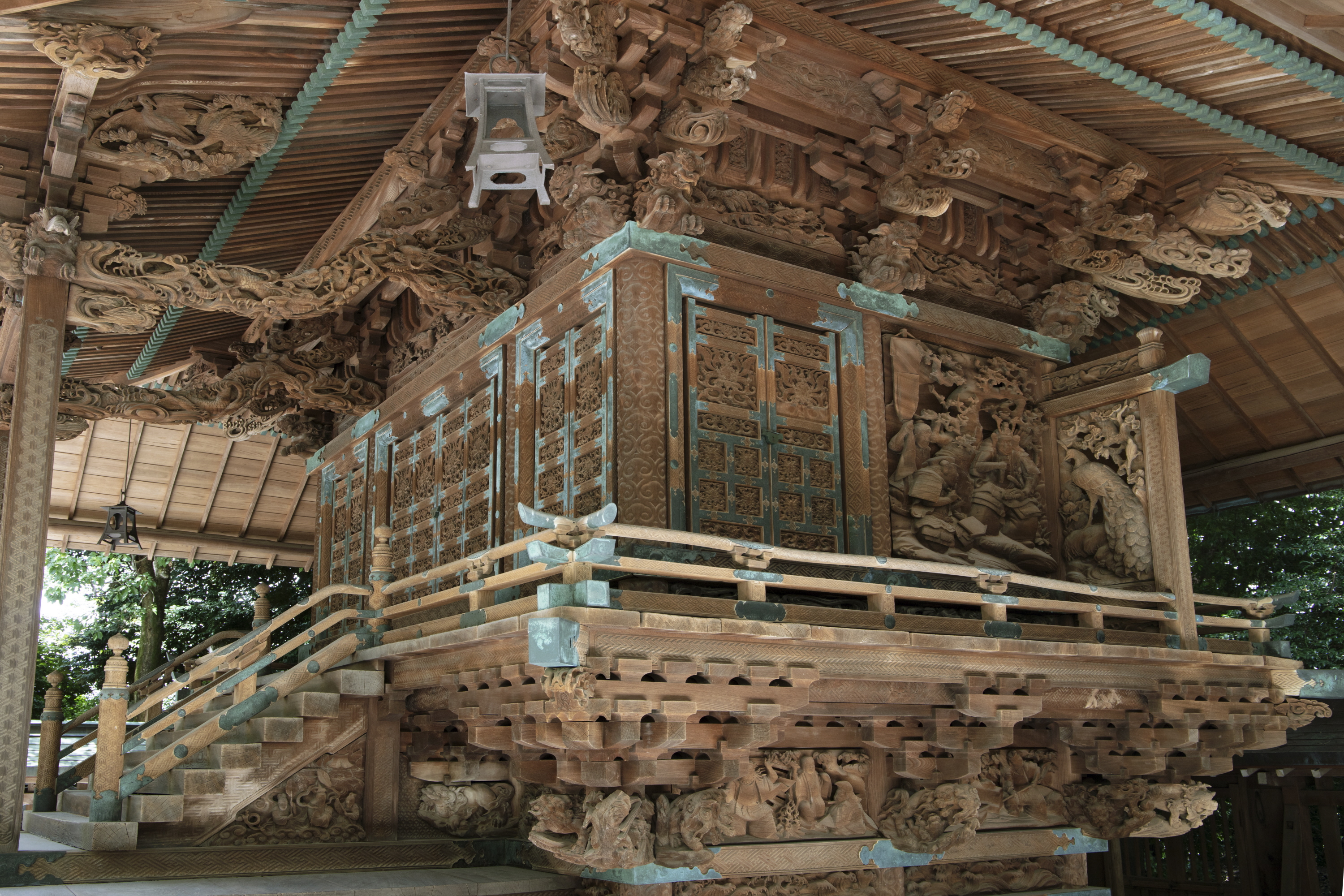 埼玉・川越の「氷川神社本殿」が国の重文へ 素木の装飾社殿の極致