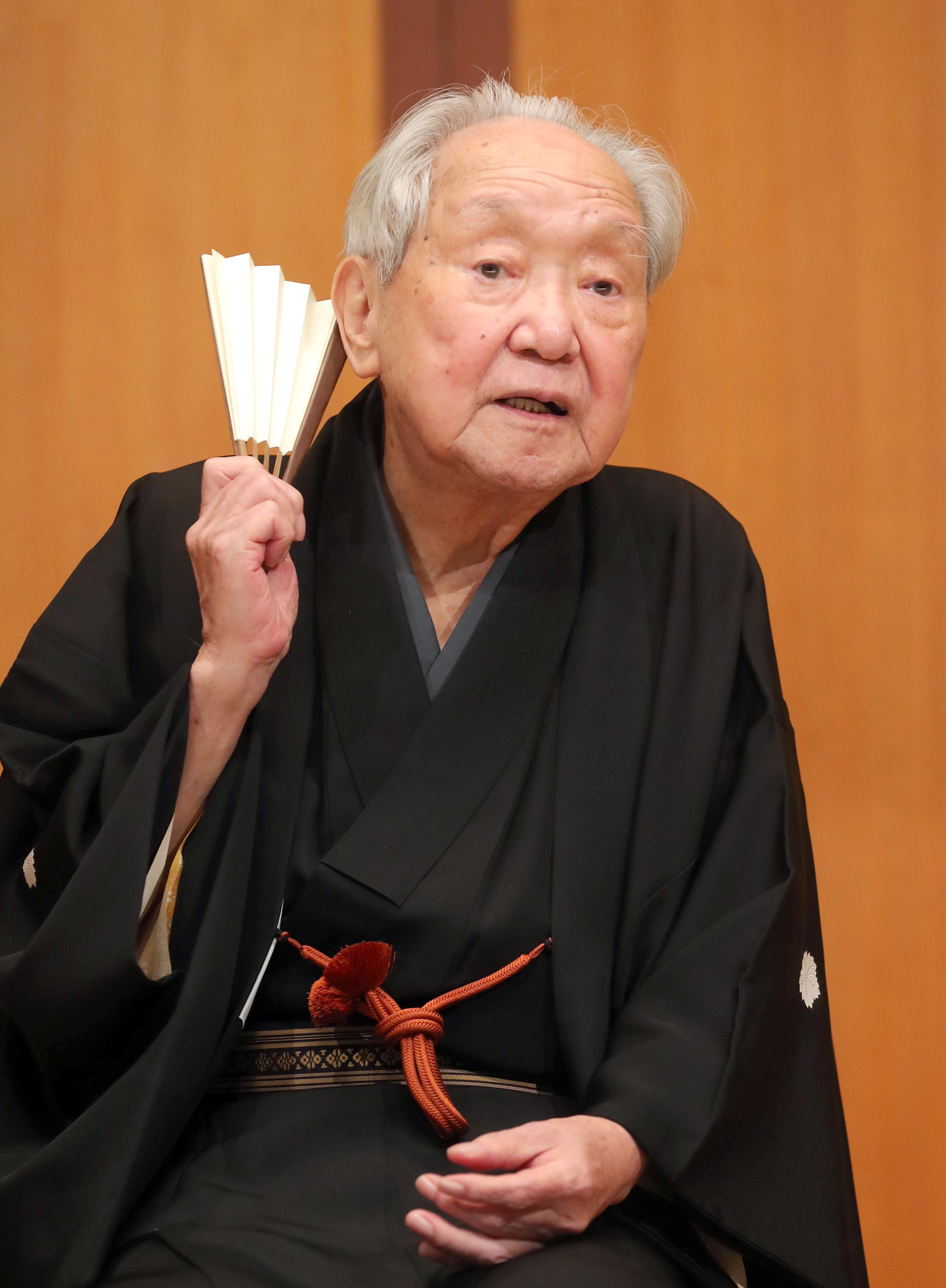 早川華月　風水　縁起　落語家三遊亭円楽　おすすめ　莫大な金財運を呼ぶ大吉祥掛軸 早川華月 風水 縁起 落語家三遊亭円楽 おすすめ 莫大な金財運を