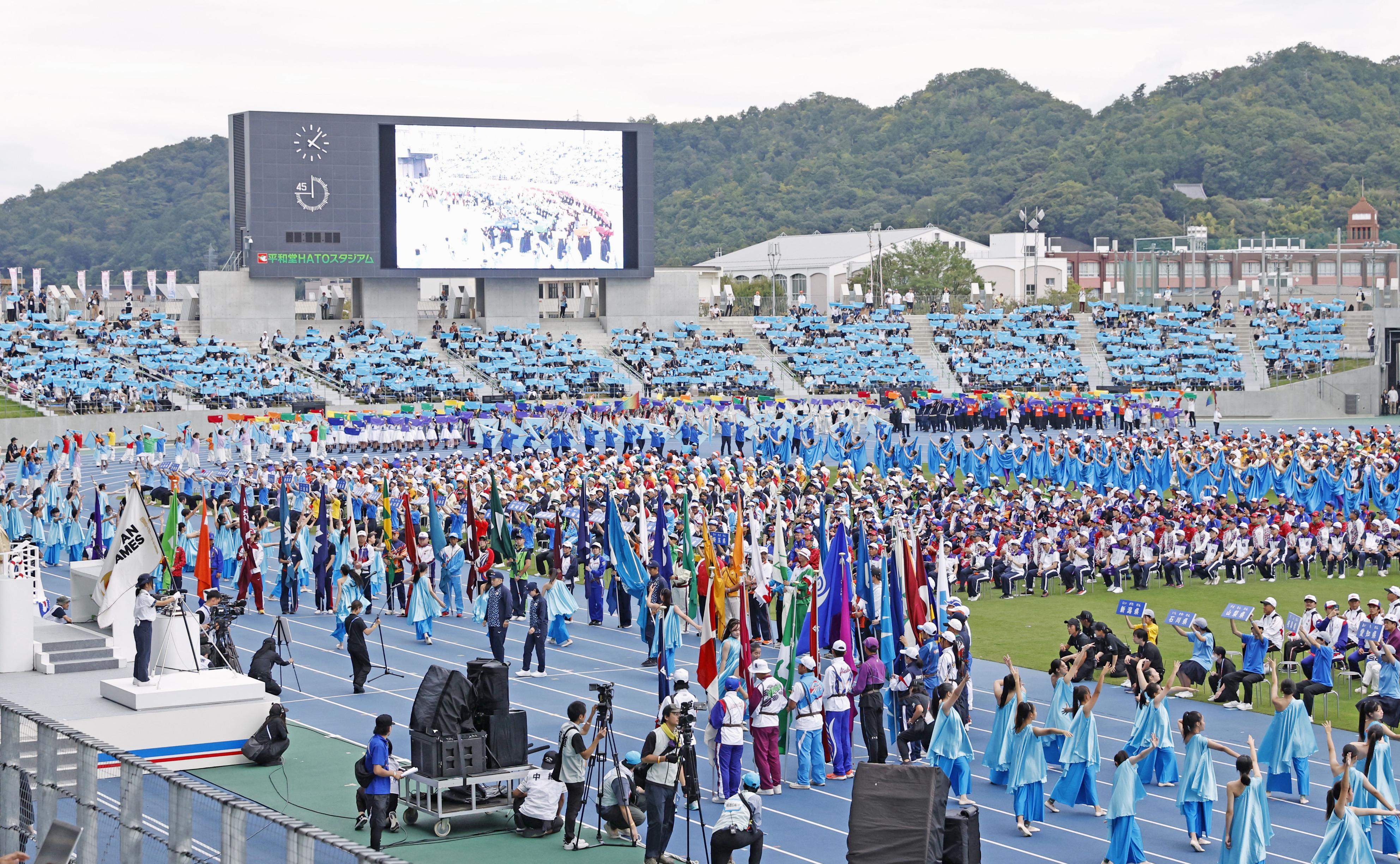 国民スポーツ大会が開幕 滋賀県開催44年ぶり、県出身の西川貴教さんが
