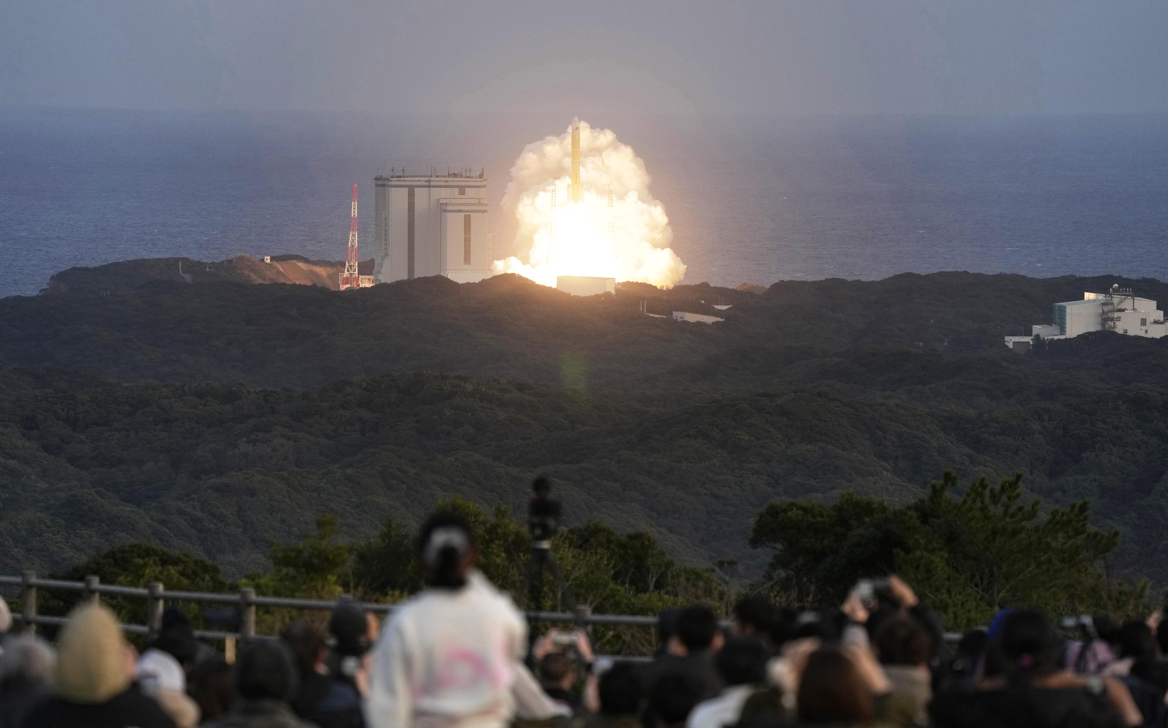 H3ロケット5号機、打ち上げ成功 日本版GPS衛星を予定通り分離 - 産経