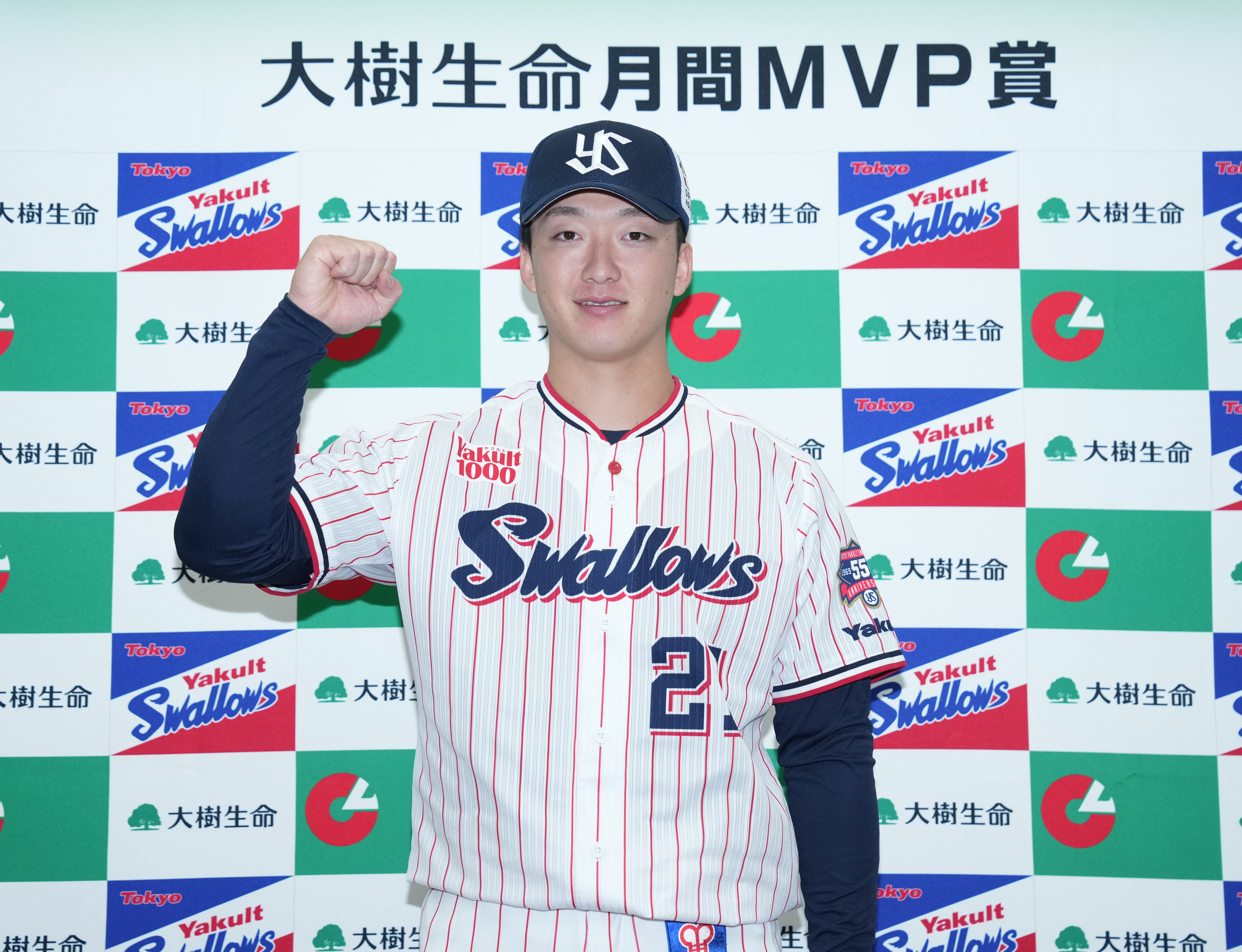 ヤクルトスワローズ 吉村貢司郎投手 プロ初勝利記念ユニホーム 吉村貢司郎プロ初勝利ユニフォームヤクルトスワローズ