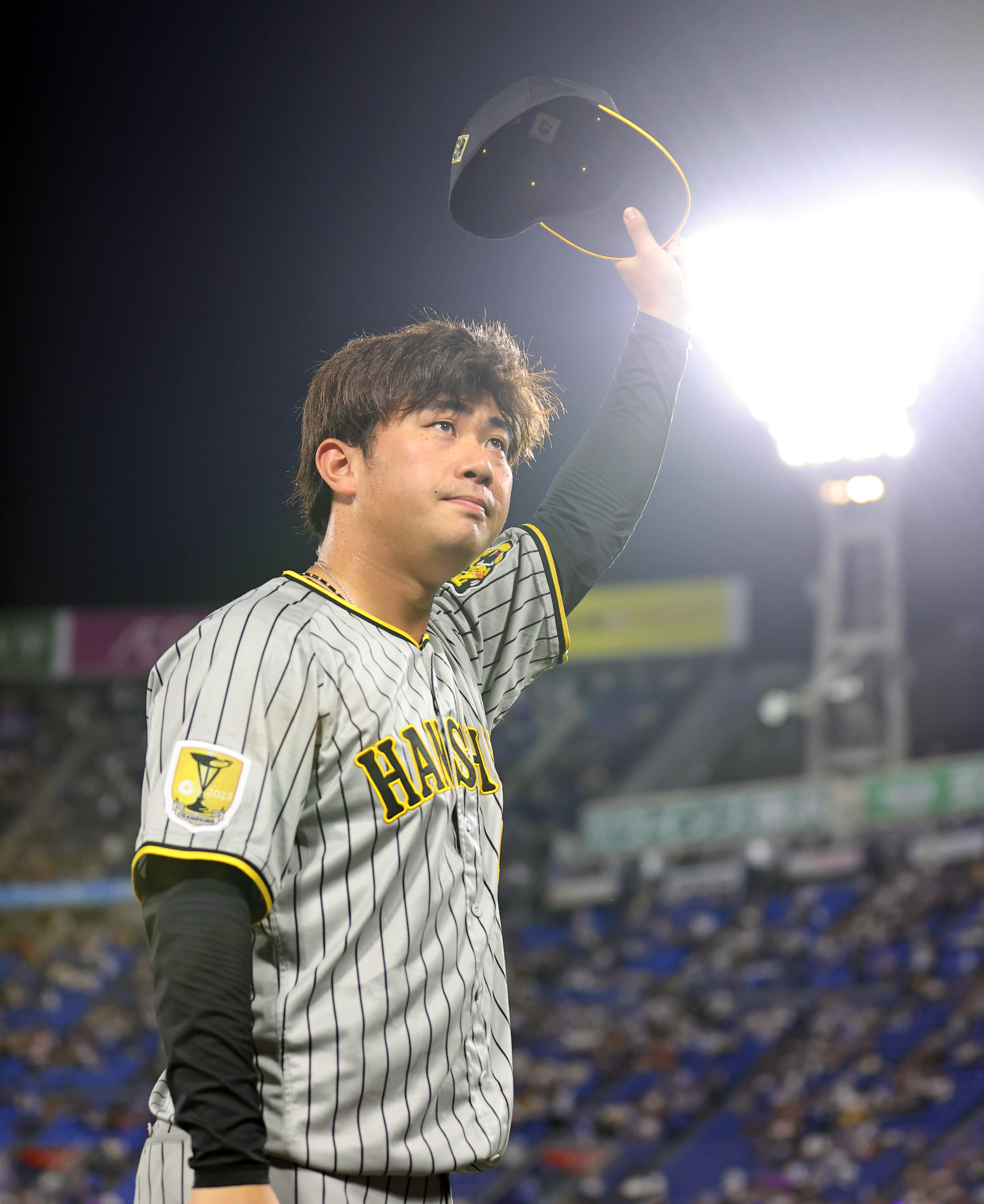 阪神・桐敷、満塁斬りで14試合連続無失点 - サンスポ