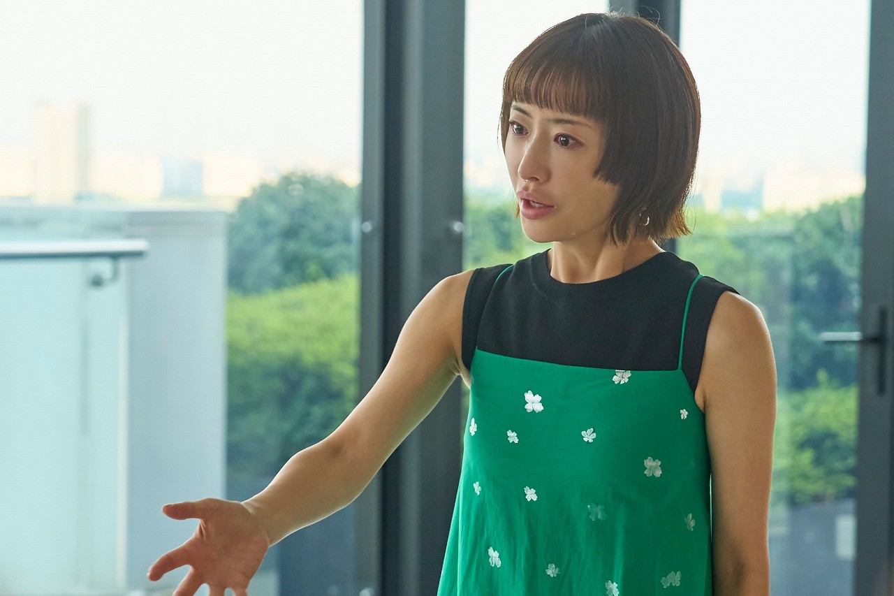 フジTV系列！最高のオバハン中島ハルコ大地真央松本まいかサイン入り色紙フォト付き 大地真央主演「最高のオバハン」第3弾の舞台は日本・タイ