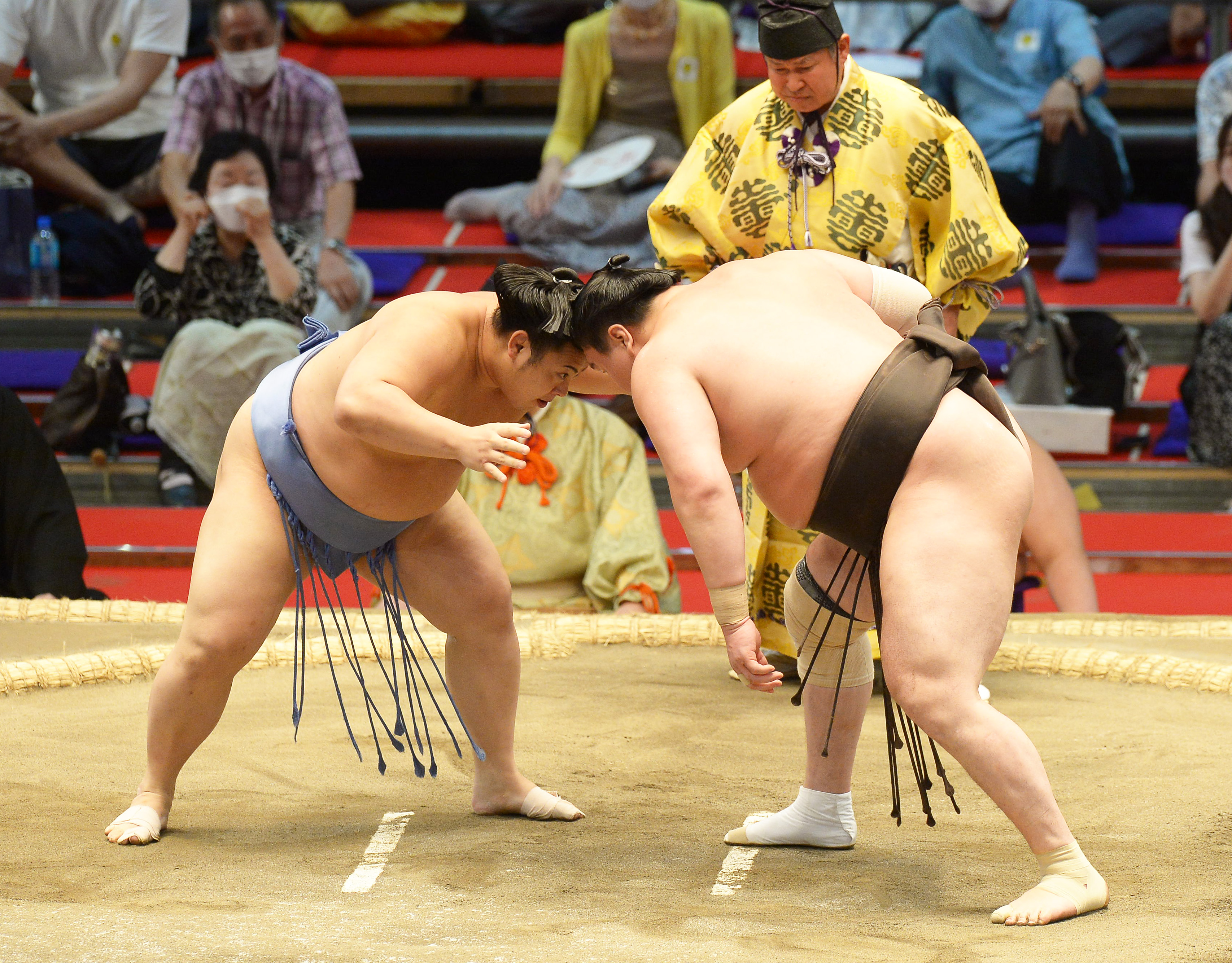 翔猿、“レスリング相撲”で白鵬翻弄 「前夜からずっと考えていた」横綱