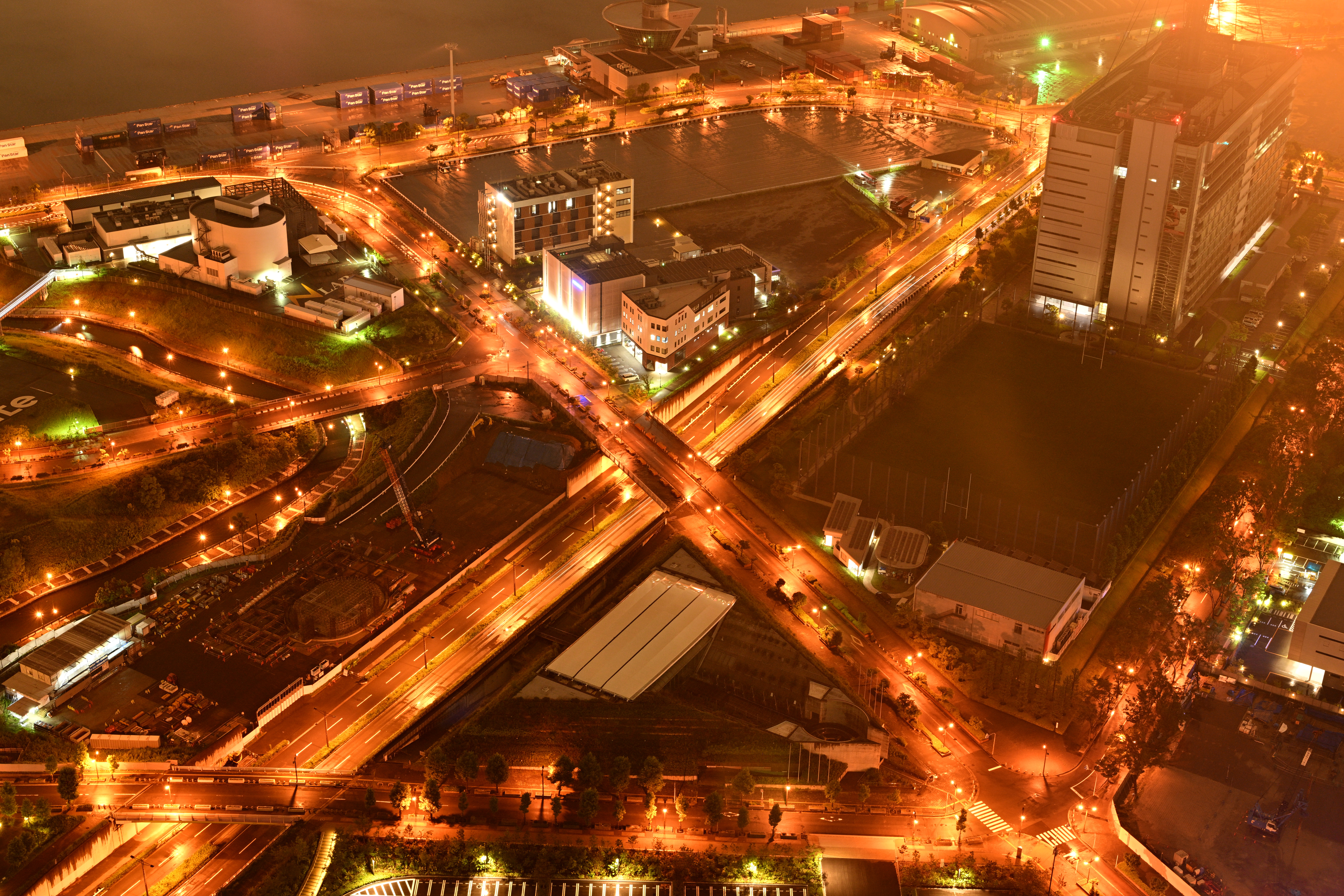 動画】【映えるかんさい】息のむ夜空の摩天楼 さきしまコスモタワー