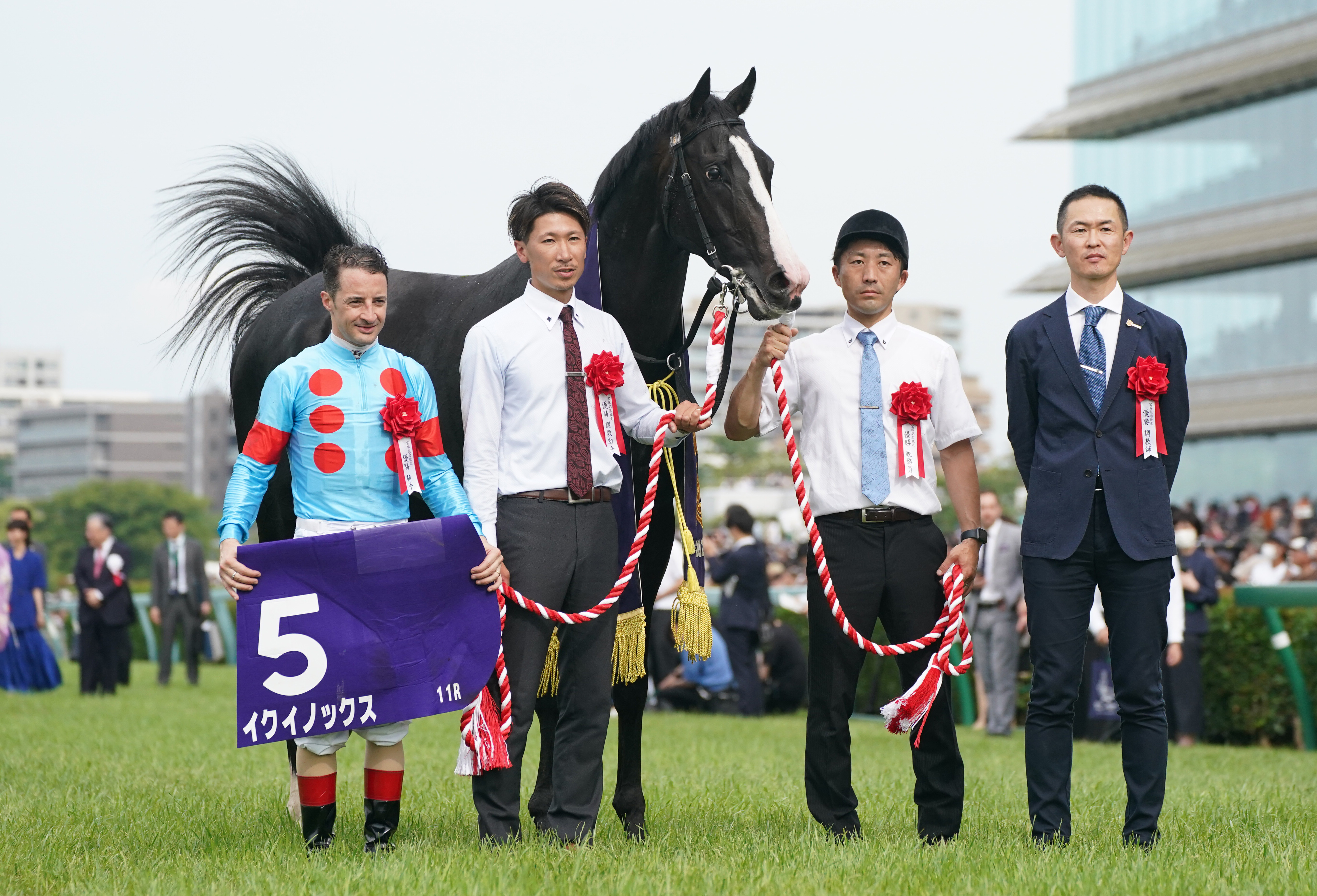 宝塚記念】イクイノックスＧＩ４連勝！秋はジャパンＣが大目標に