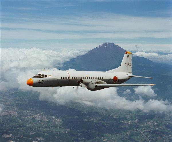 防衛最前線（８２）】戦後初の国産旅客機ＹＳ１１は空自機として現役飛行中！ 天皇陛下も「羽田で見守ったことが懐かしい」とご言及 - 産経ニュース