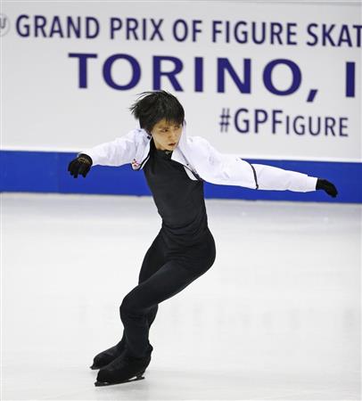 羽生結弦、4回転ルッツ決めた！歴代世界最高得点へ封印解く