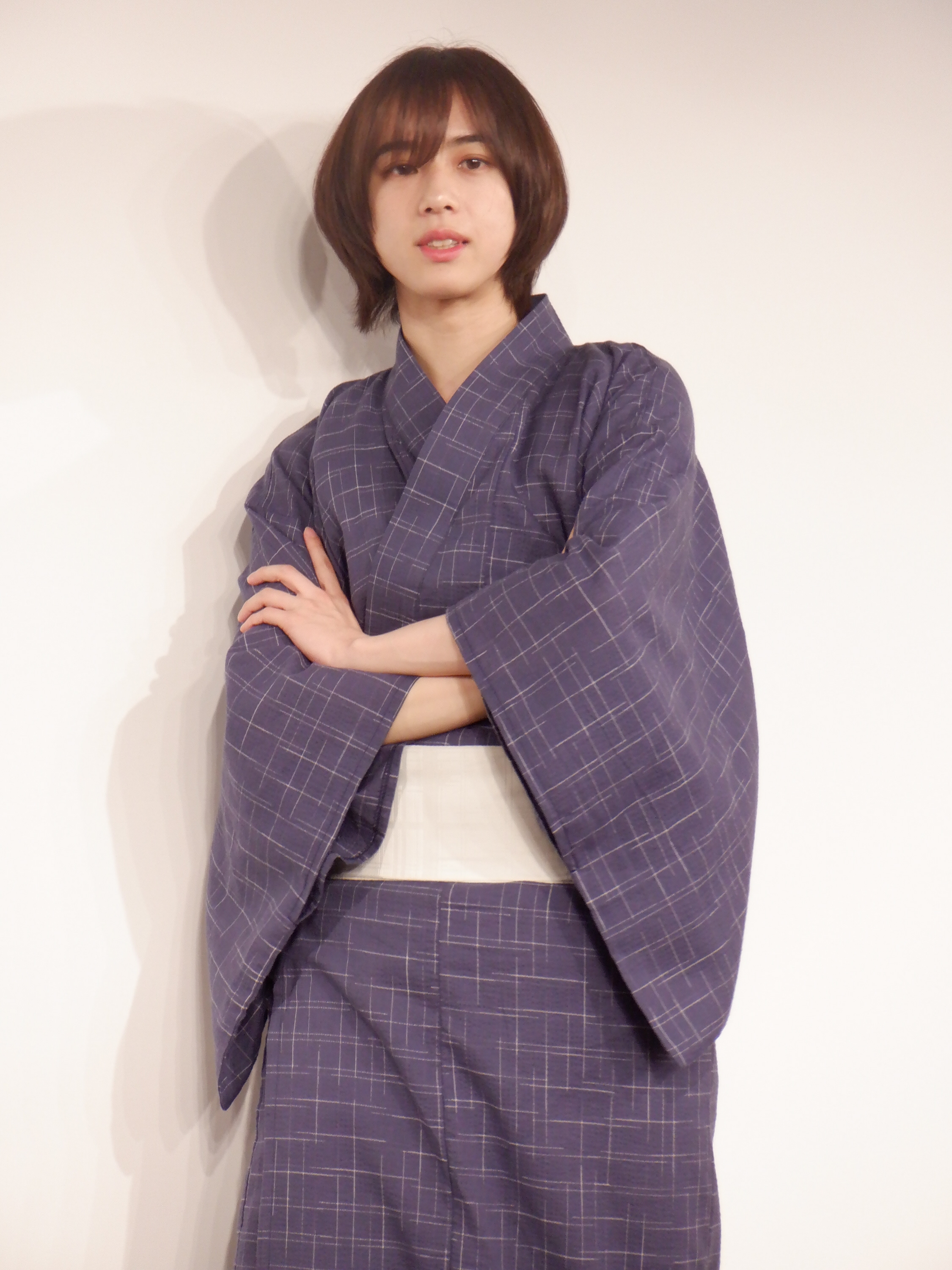 世古口凌「信念はぶれる気ないです」 初写真集「戀紫」重版記念