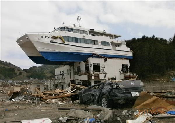 東日本大震災 海なし県の人も津波の怖さを身近に 岩手 大槌町のアマ写真家が写真展 信州で伝える故郷の６年 イザ