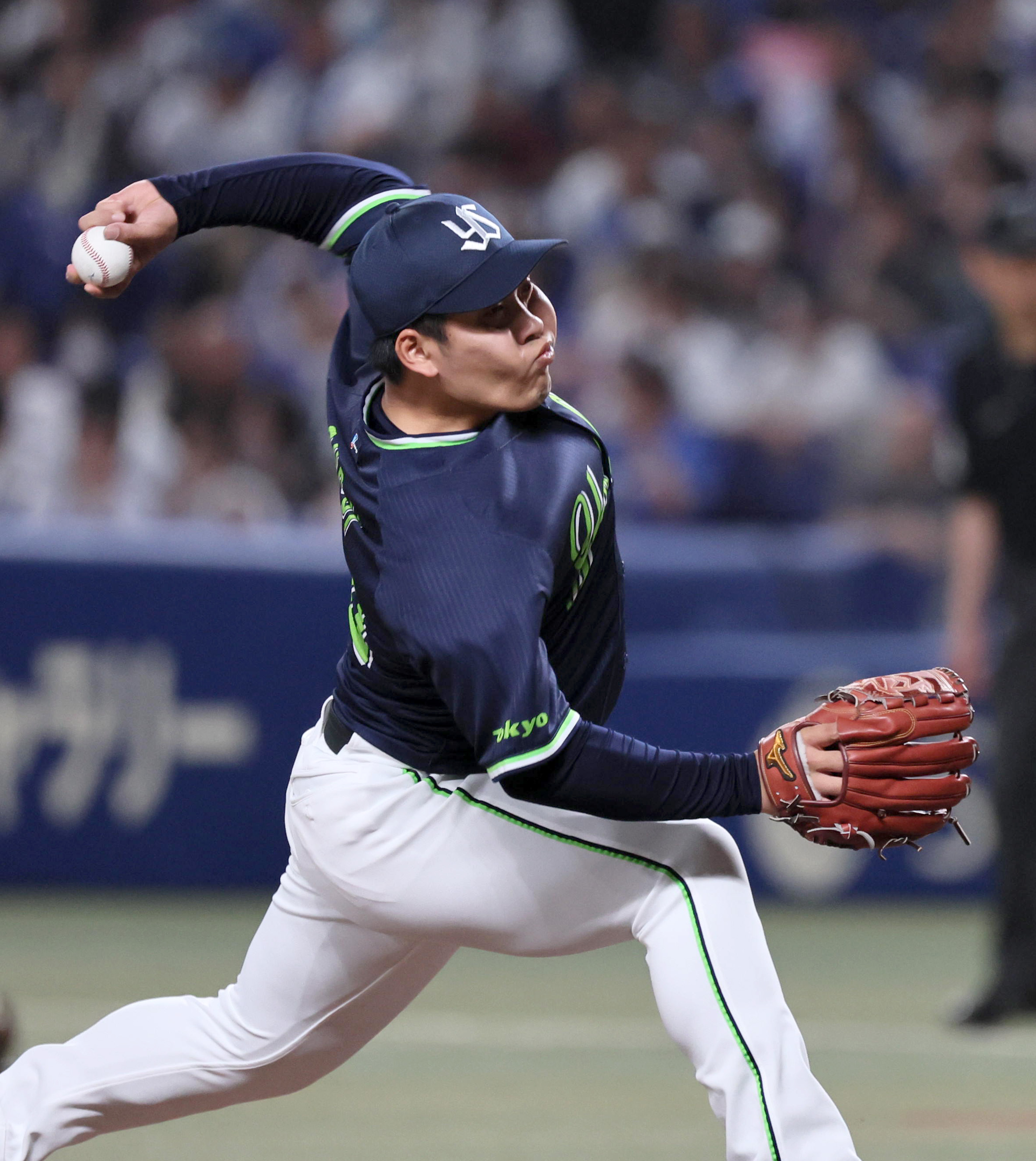 東京ヤクルトスワローズ 庄司宏太 新人王記念ユニフォーム ヤクルトD3位・荘司宏太が球団新人新 開幕9戦0封「それ（記録）を言