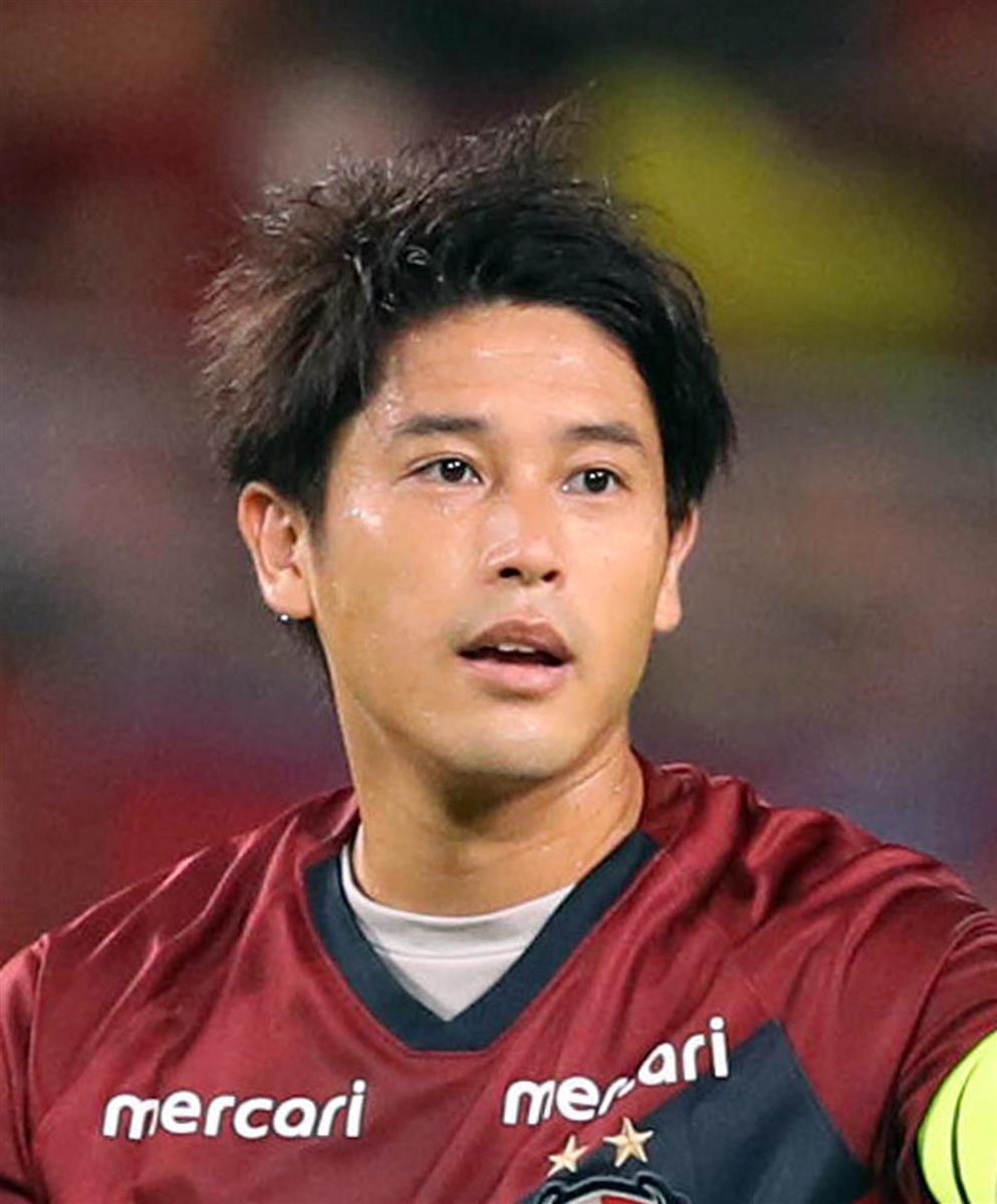 サッカー通信 電撃引退の内田篤人は永遠のサッカー小僧 これからはみなさんと同じサッカーファン 1 2ページ 産経ニュース