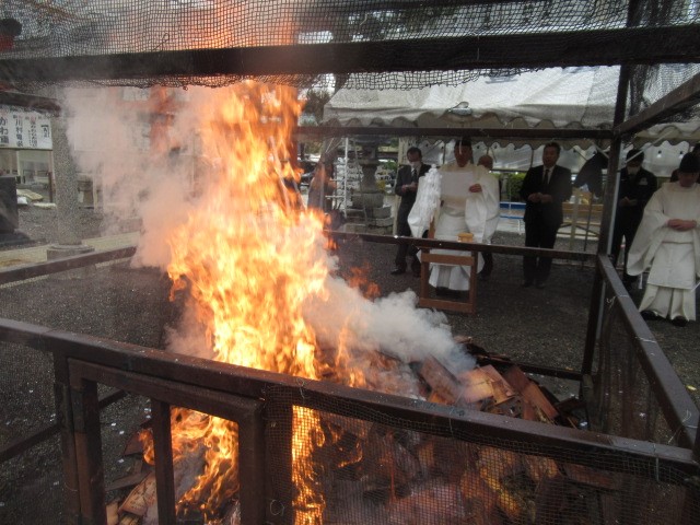 橿原焼 畝火山 黒田壷中作 神代馬 AR4ITXGCRRM4RMKDL5LWE3JKBI.jpg