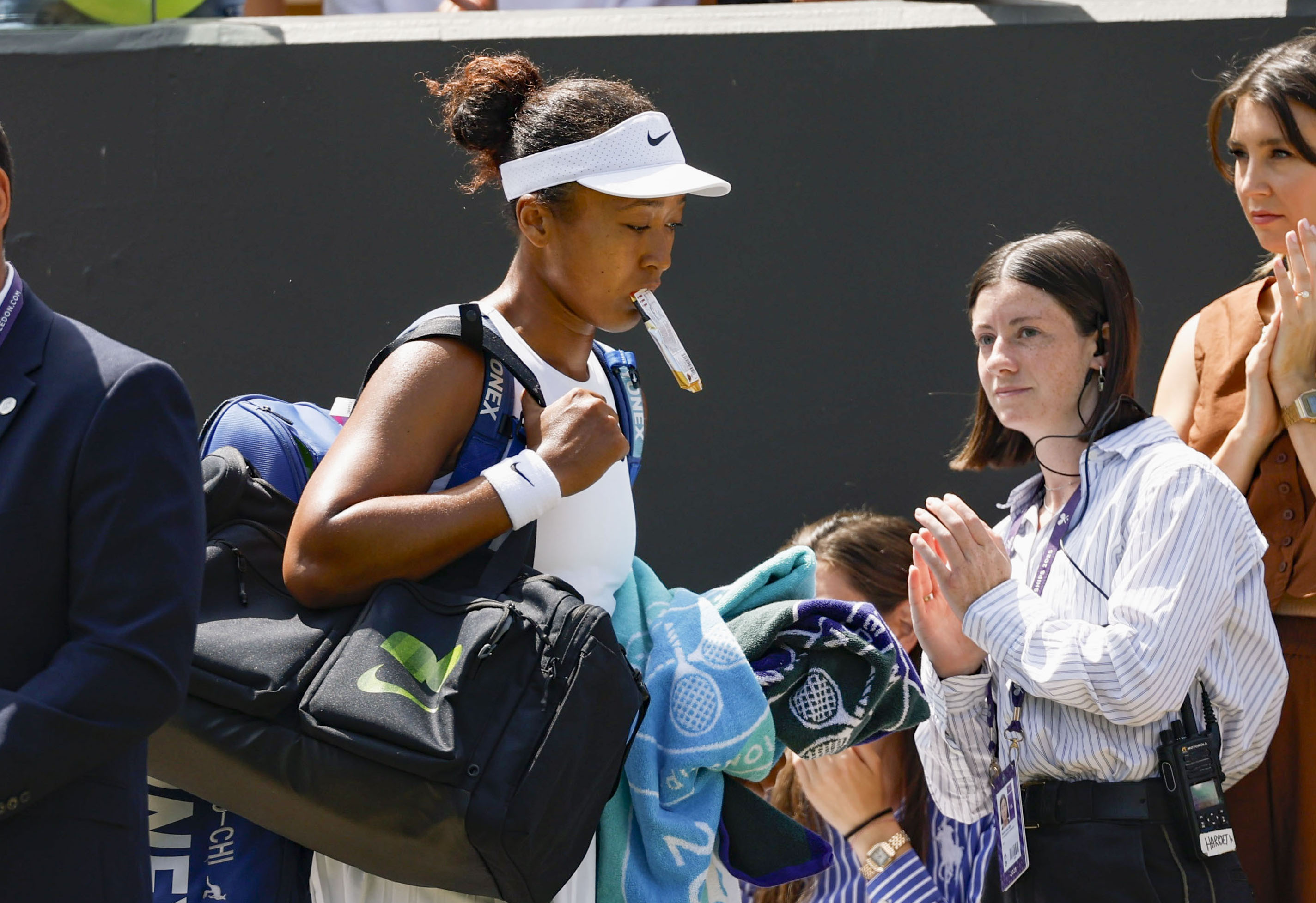 発送日はお品によりますウロウロなおみ DSWJ3FXWUVMR7JES4VB55LN3FE.jpg