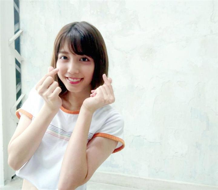 松田るかの妄想を誌上で再現 キュートな水着に 表情は素に近いと思います 1 2ページ イザ