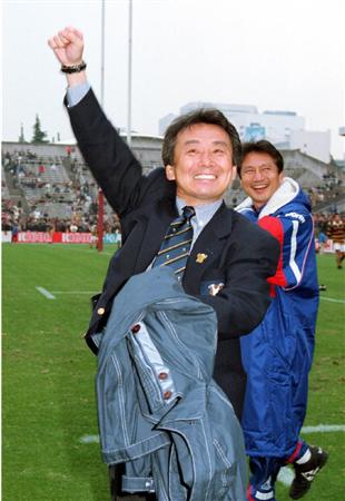 慶大ラグビー名将の上田昭夫氏が死去 フジで安藤優子氏と名コンビ 1 4ページ サンスポ