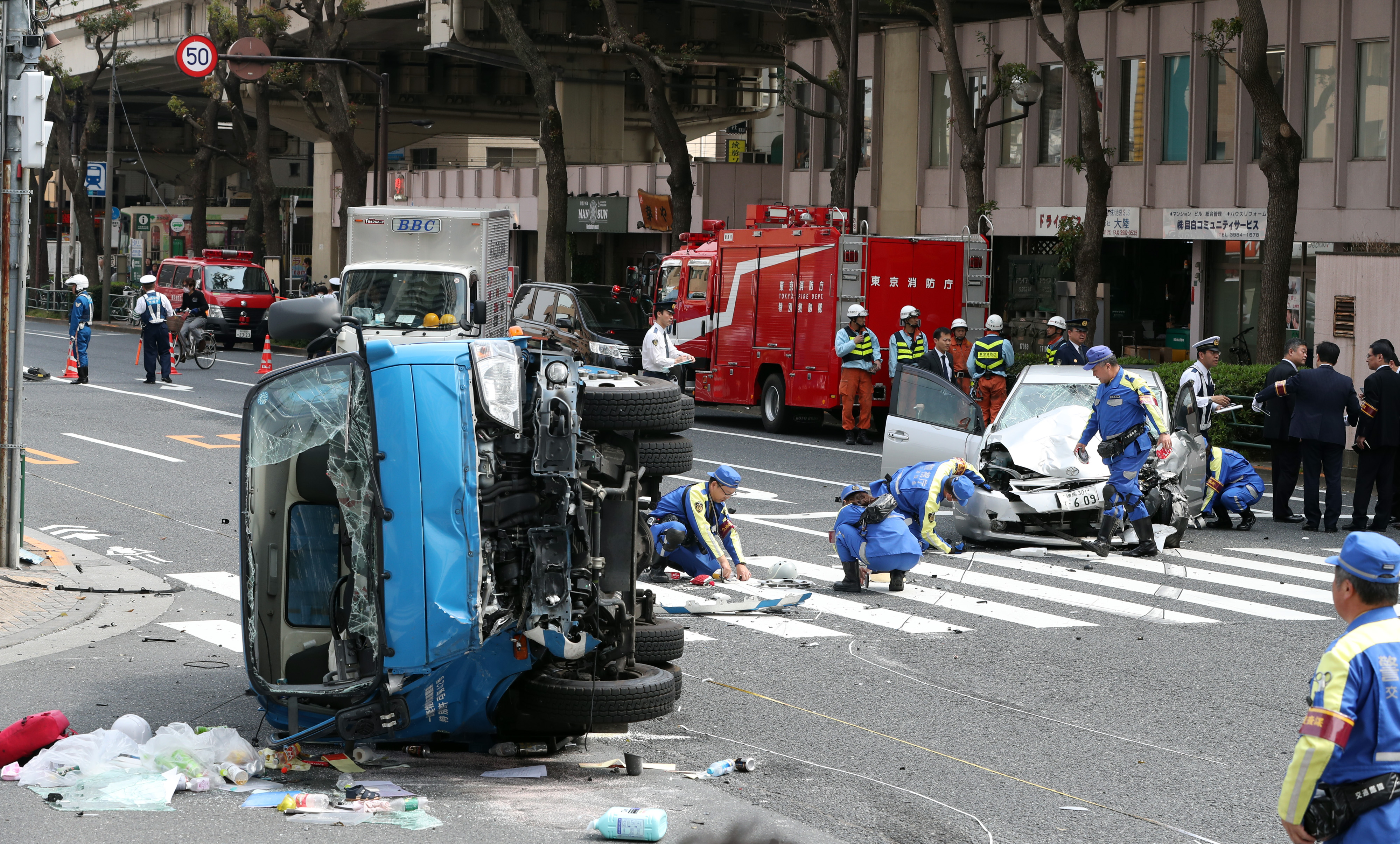 池袋 車 事故