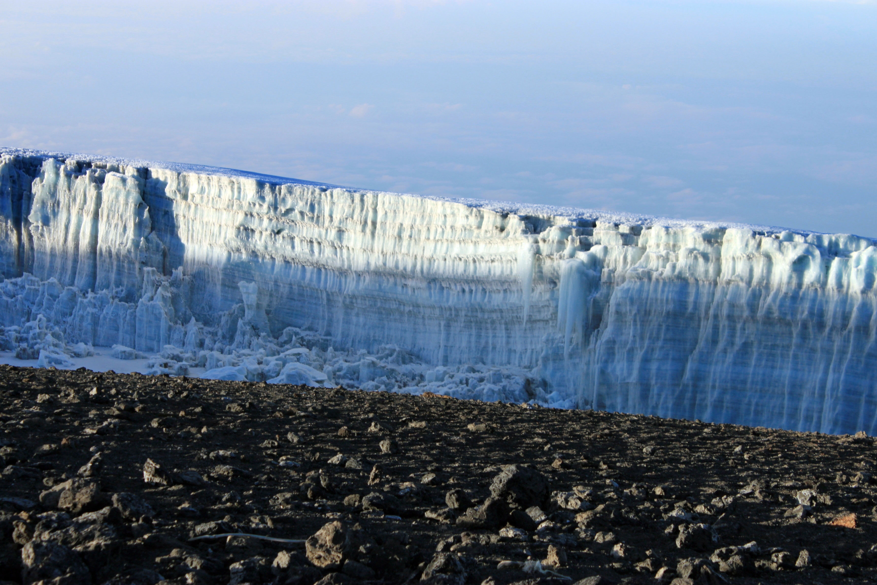 アフリカ氷河 消滅見通し ４０年代にも 地球温暖化で 産経ニュース
