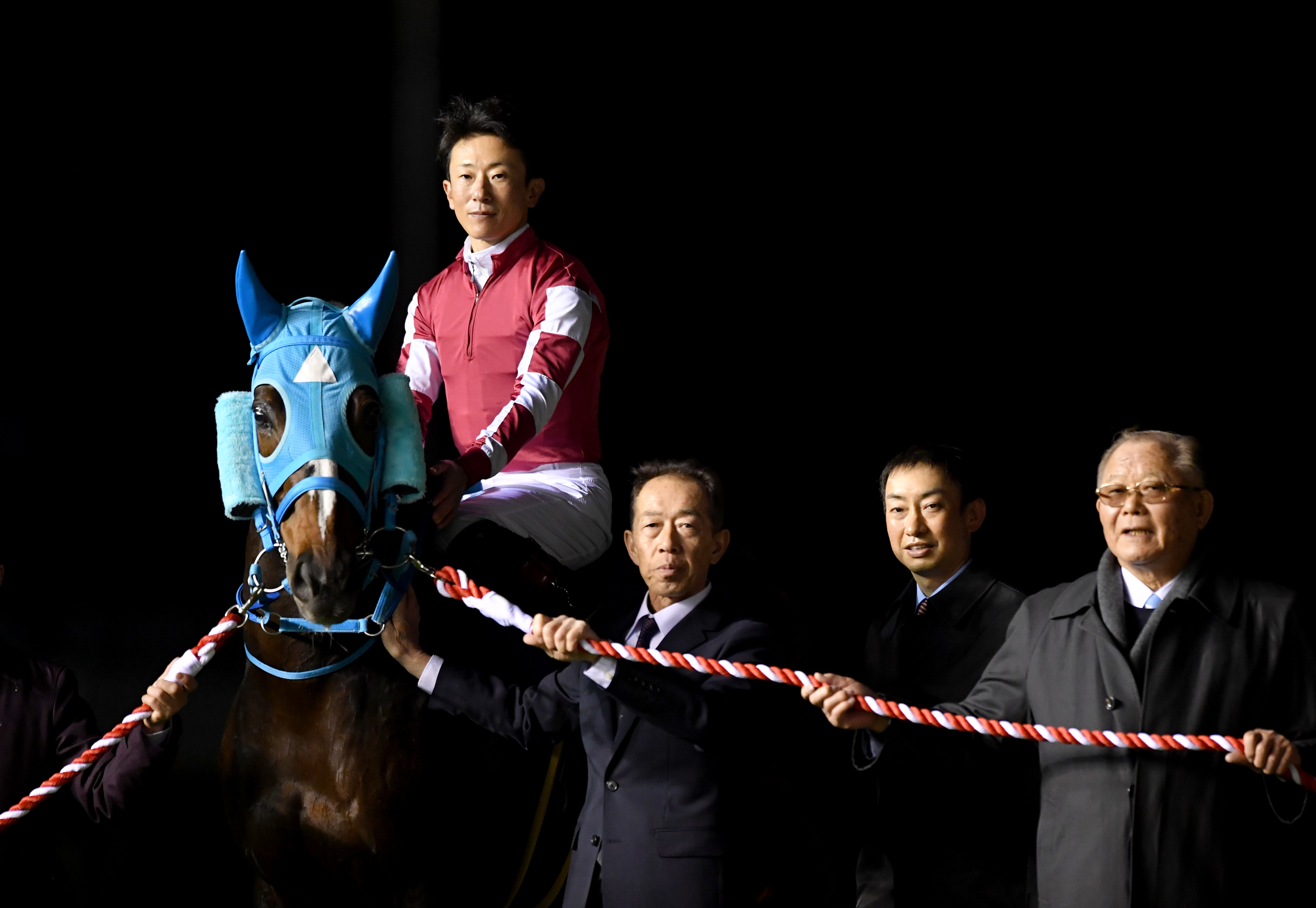 障害レースの「絶対王者」オジュウチョウサンが引退、種牡馬に 石神騎手「子供に乗りたい」 - 産経ニュース