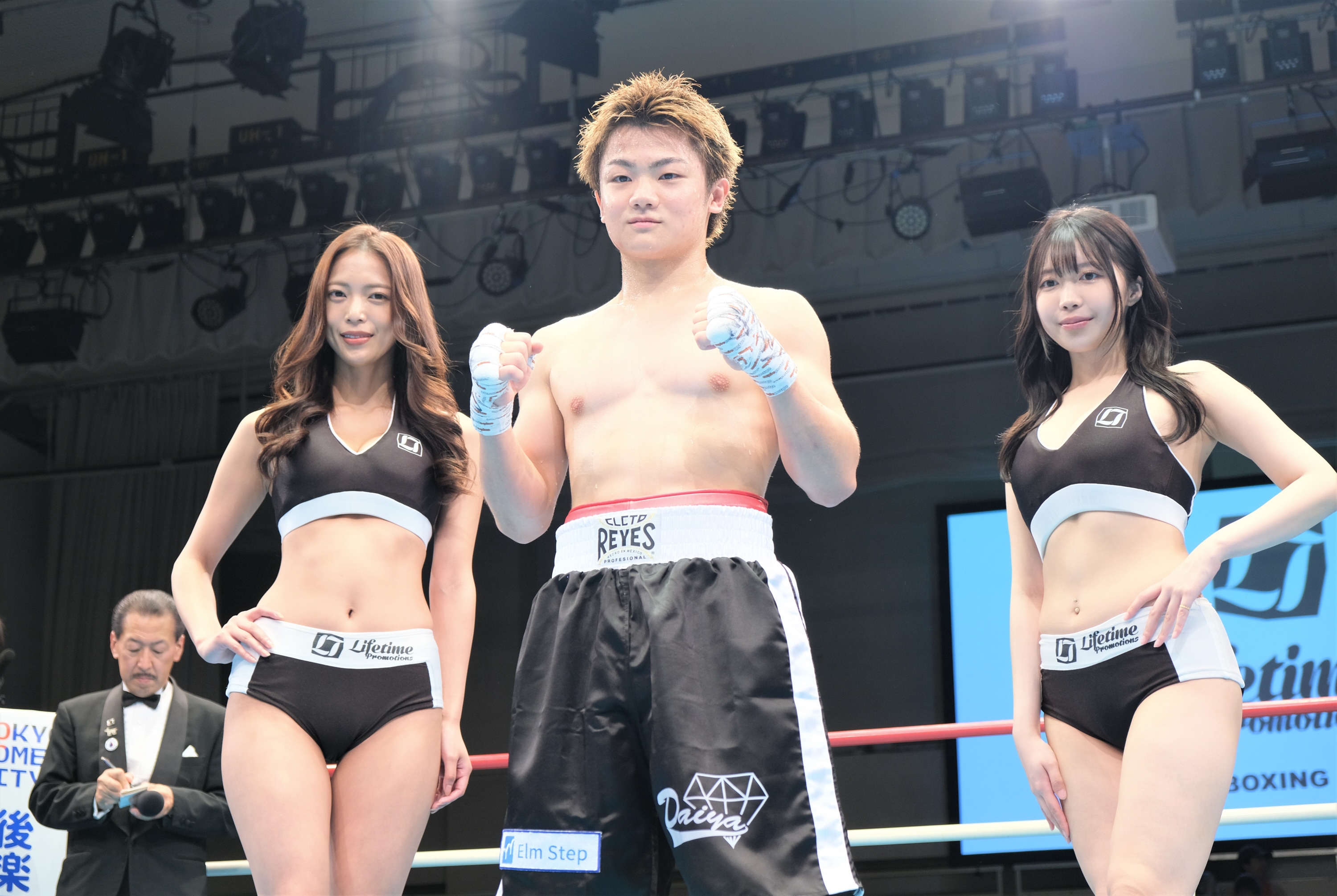 ボクシング】アマ3冠の吉良大弥、プロデビュー戦で1回KO勝ち