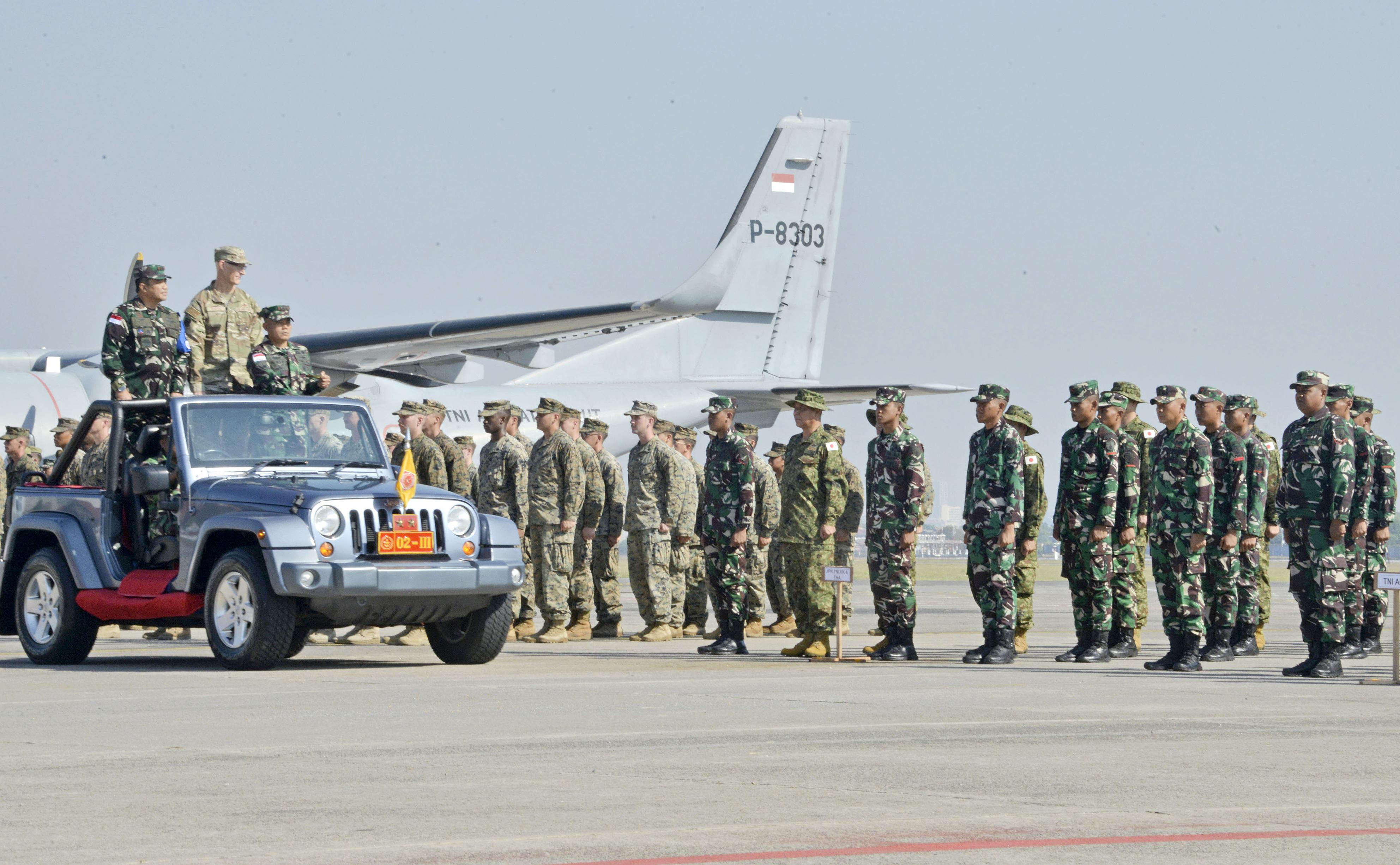 米軍とインドネシア軍など合同演習 陸自も参加、島嶼奪回や降下訓練