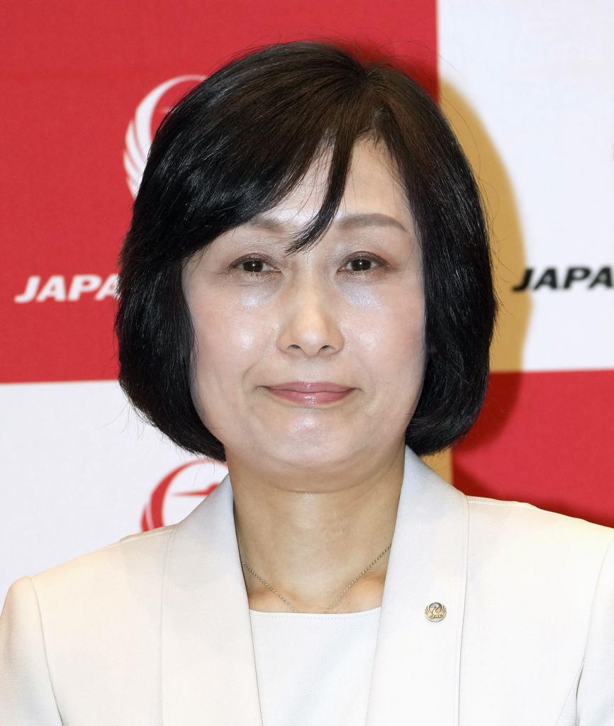 日本航空のCAのエロ画像 甘口辛口】女性初の日本航空社長に就任する鳥取三津子さんの「お客第一の信念と突破力」を時の政権にも見習ってほしいものだ - サンスポ