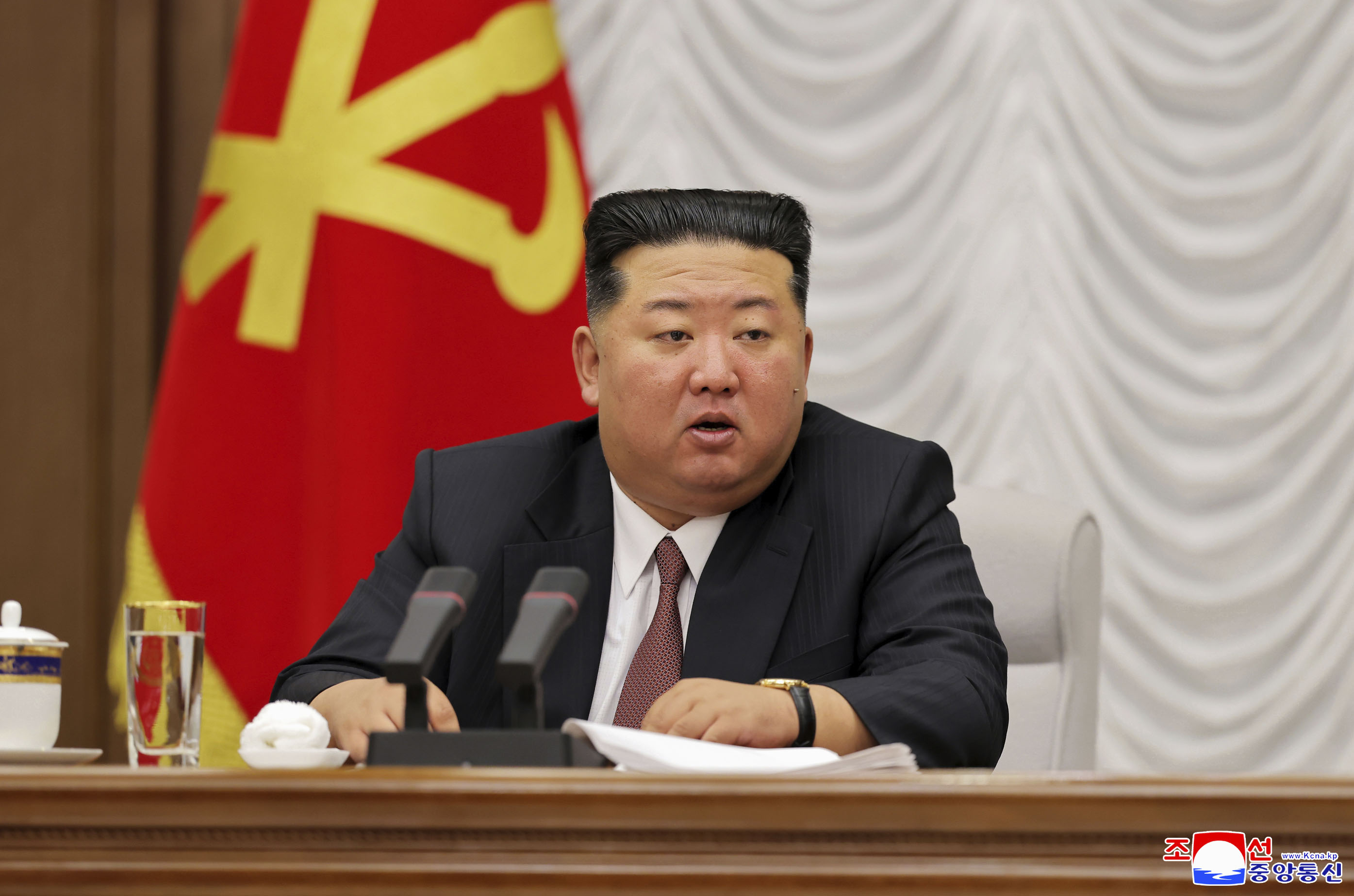 金正恩総書記が経済目標で指示 政治局会議 対米関係など外交方針は触れ