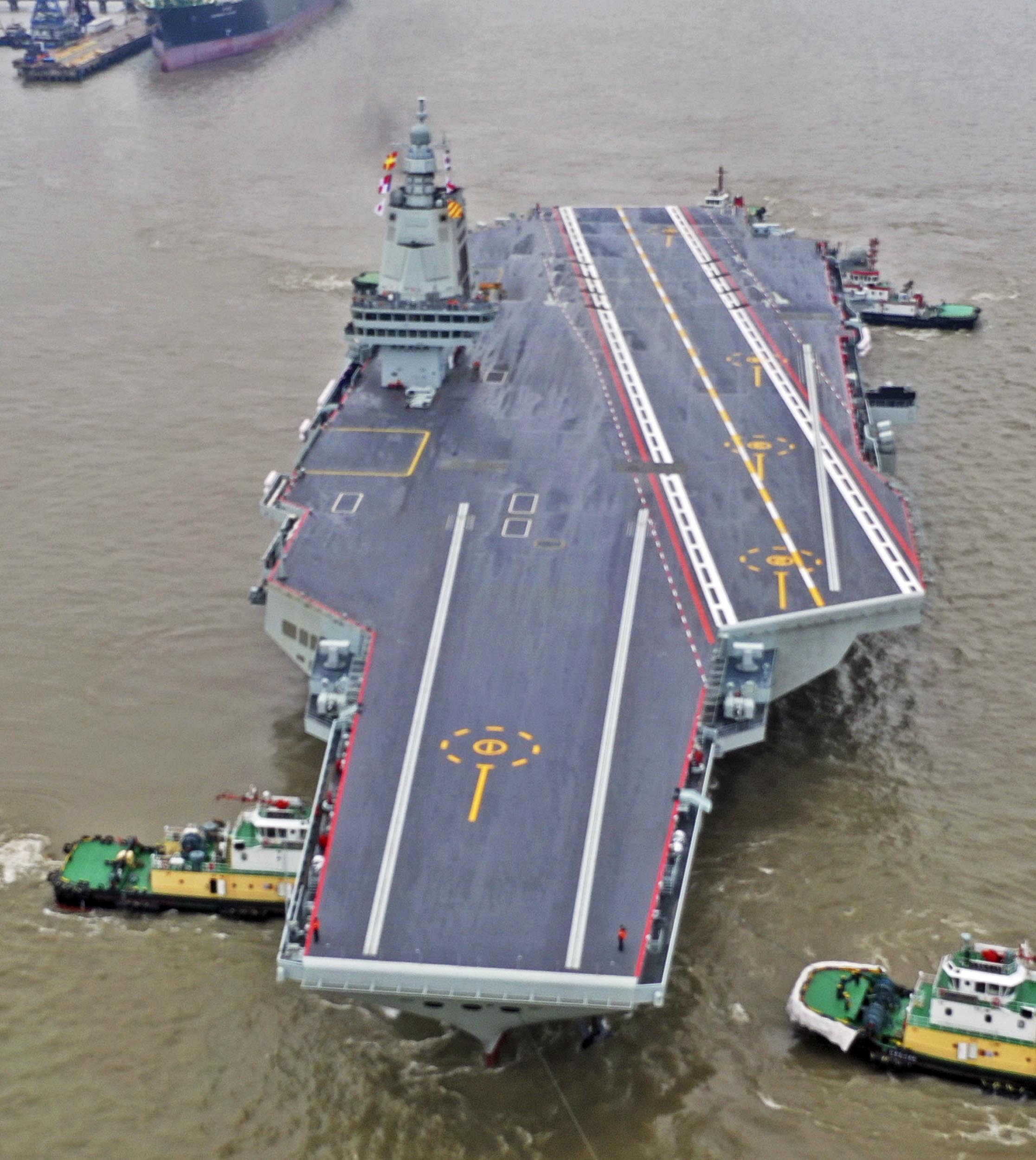 中国3隻目の新型空母「福建」の脅威 電磁式カタパルトを3基搭載