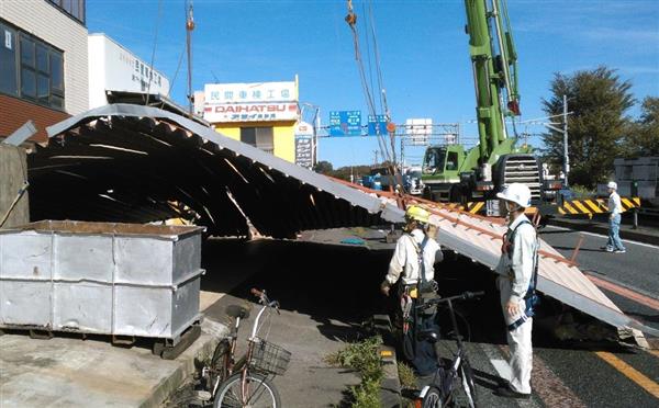 台風２４号 改修工事のショッピングモール足場が崩壊 さいたま市内 産経ニュース