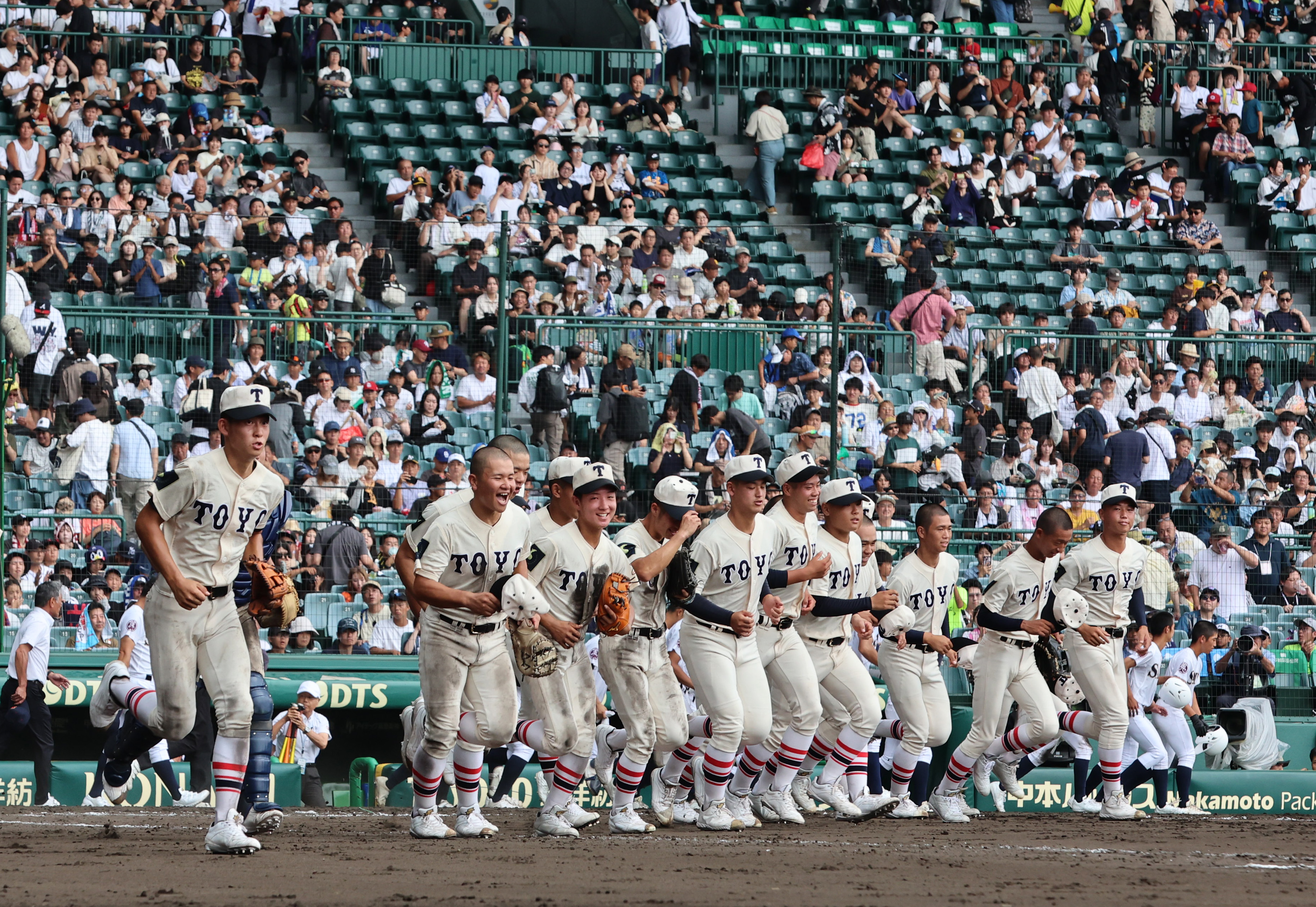 甲子園】東洋大姫路が14年ぶりの夏、初戦突破！ 白鳥翔哉真が先制