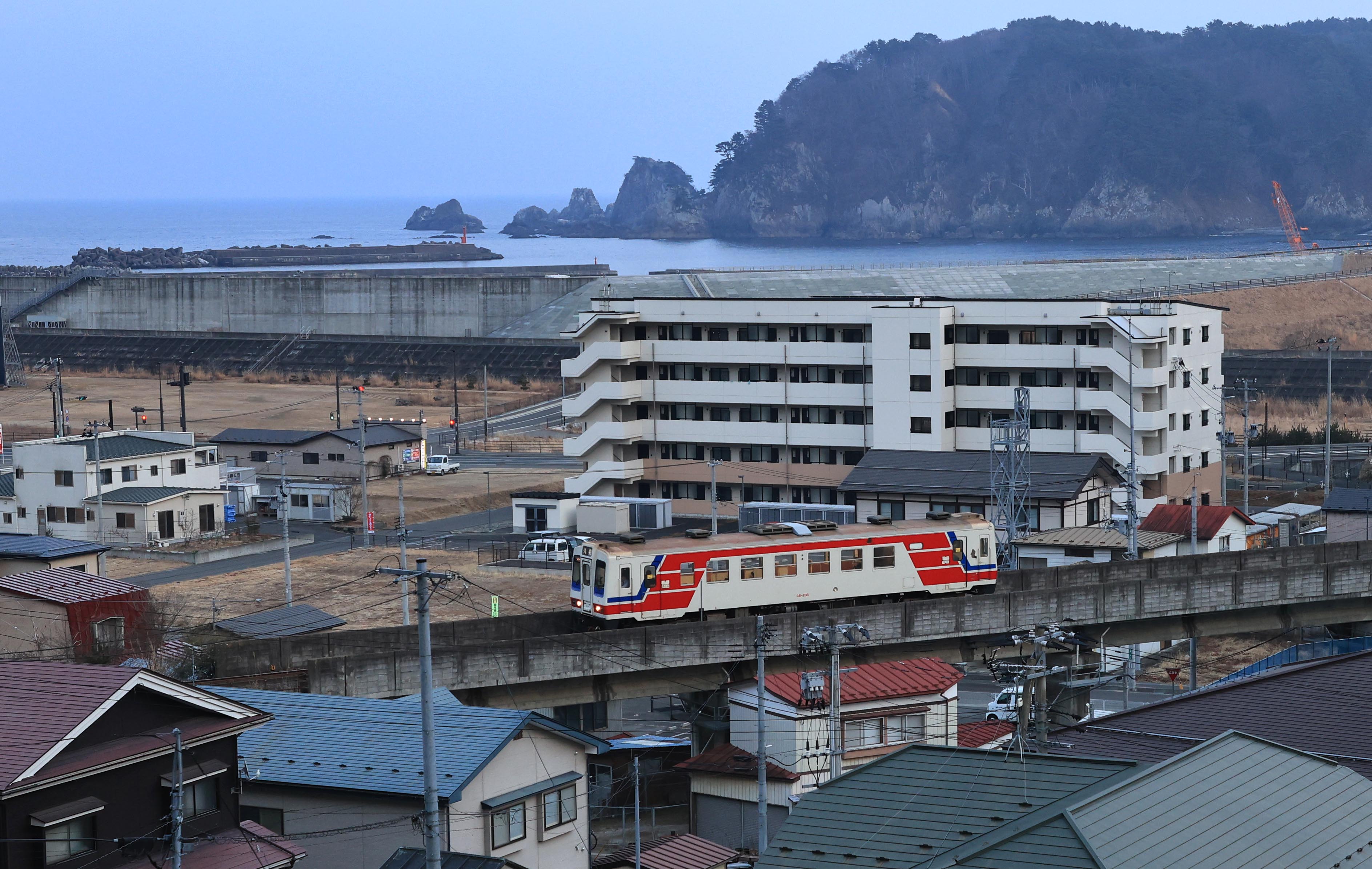 東日本大震災の復興事業、15年間で42兆円 住宅・まちづくり13兆円、除
