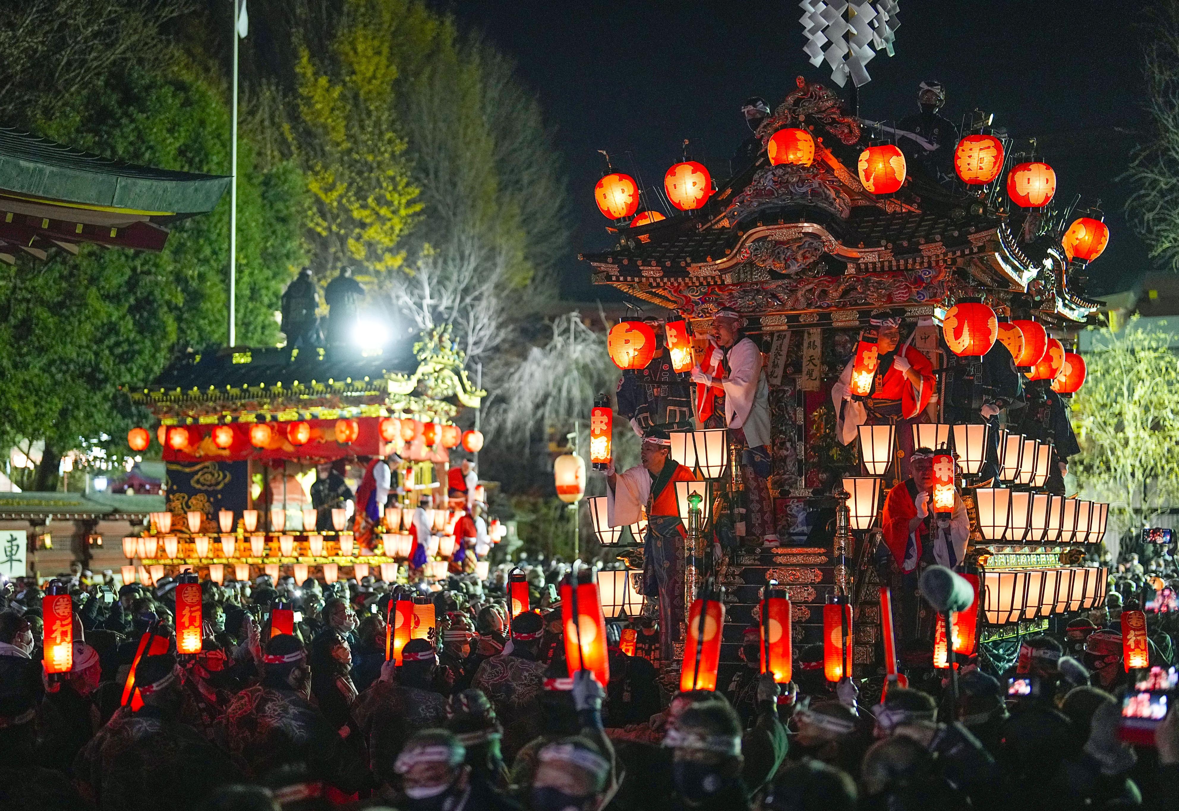 動画】【フォト＆動画】夜の街に壮麗な山車 3年ぶり、秩父夜祭 - 産経